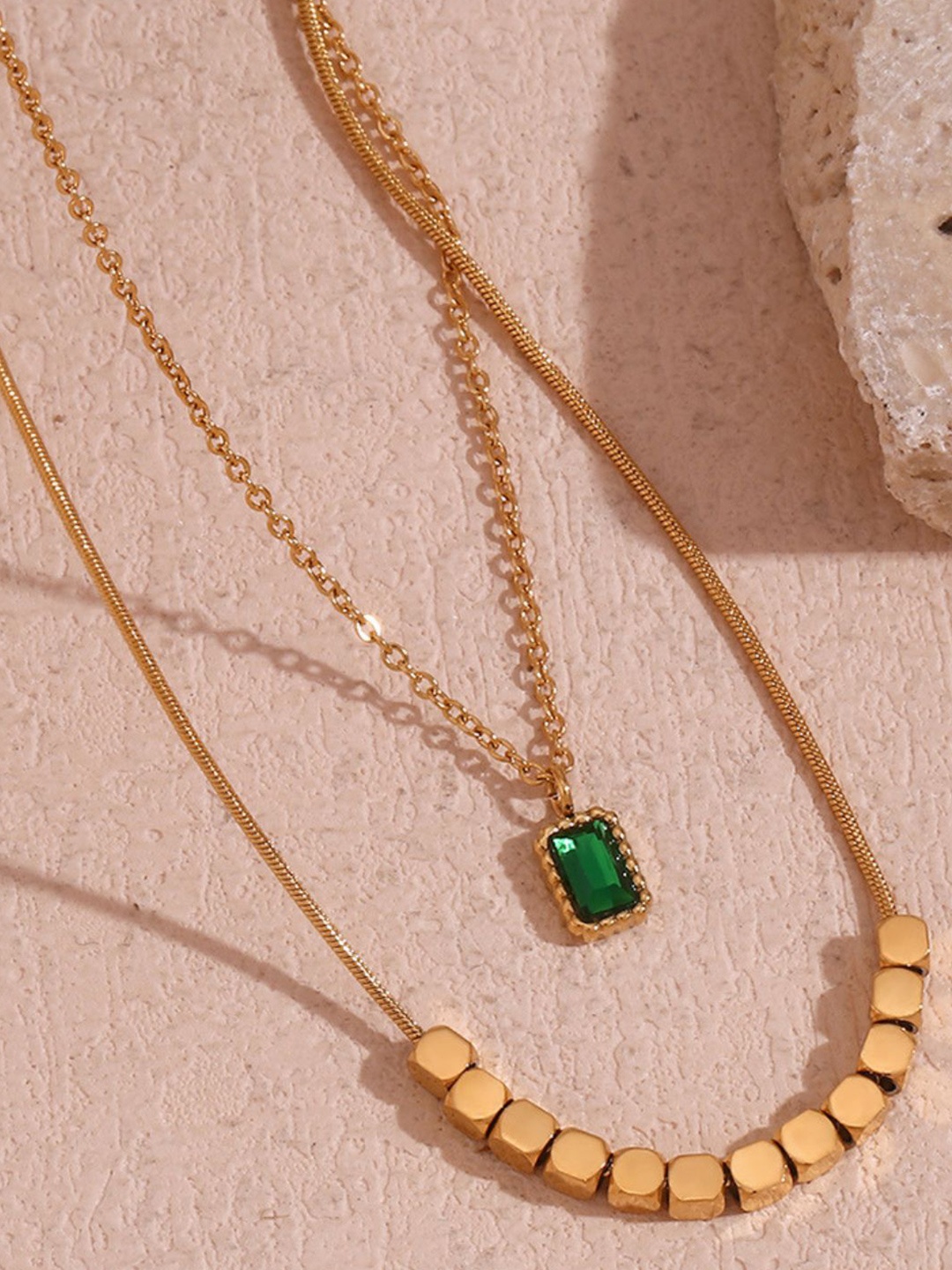 AQUASTREET 18K Gold Plated Waterproof Antitarnish Green Zircon Pendant Layered Chain
AQUASTREET 18K Gold Plated Waterproof Antitarnish Green Zircon Pendant Layered Chain