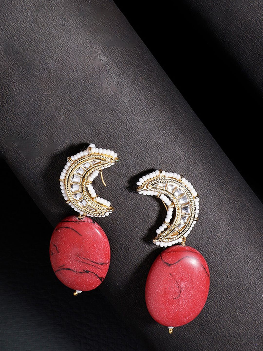 DUGRISTYLE Anar-e-Naqsh Gold-Plated Kundan Studded & Artificial Stone Beaded Drop Earrings, Red
DUGRISTYLE Anar-e-Naqsh Gold-Plated Kundan Studded & Artificial Stone Beaded Drop Earrings, Red