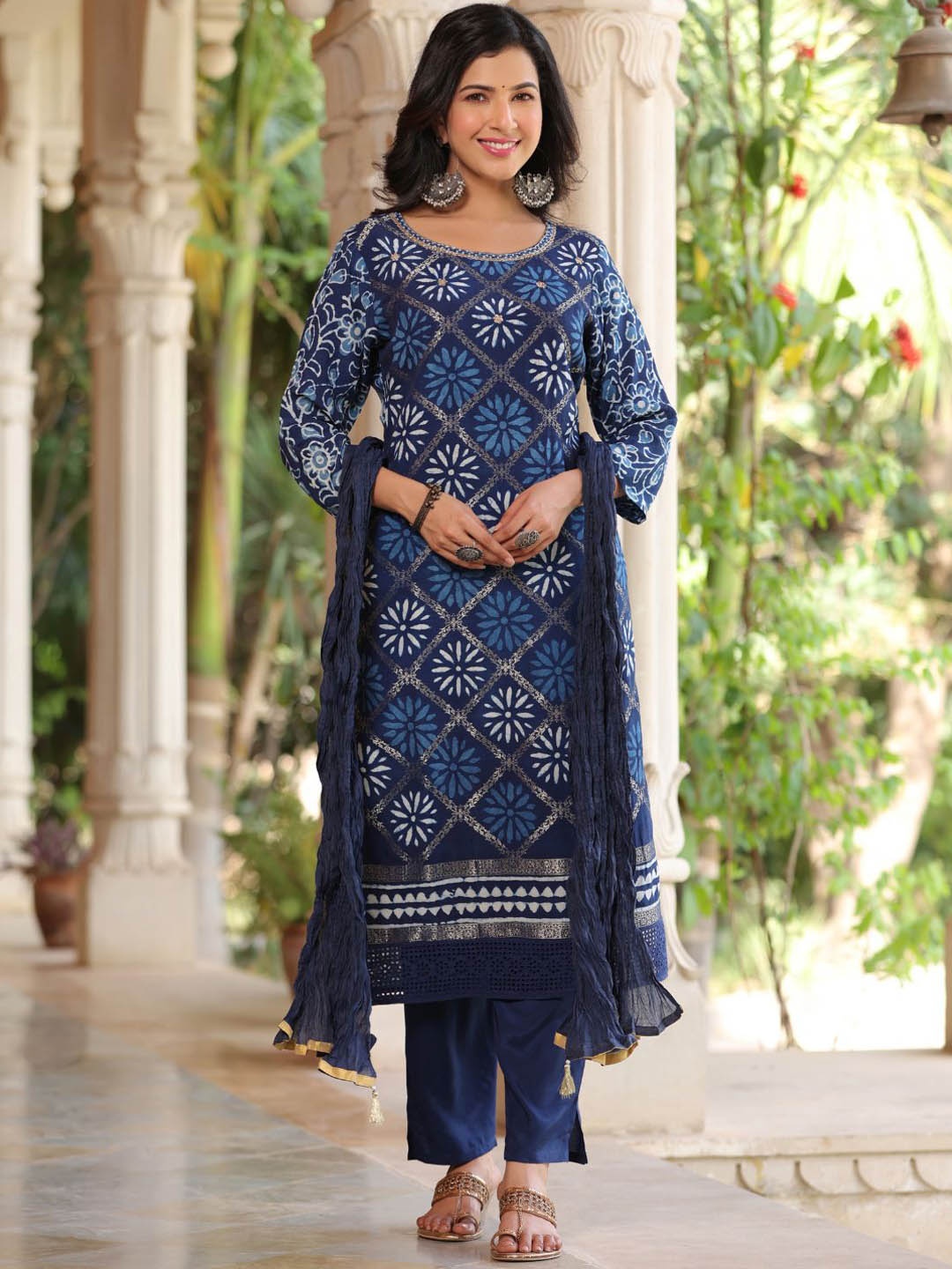 ANUSHEET Ethnic Motifs Printed Straight Kurta with Trousers & Dupatta, Navy blue
ANUSHEET Ethnic Motifs Printed Straight Kurta with Trousers & Dupatta, Navy blue