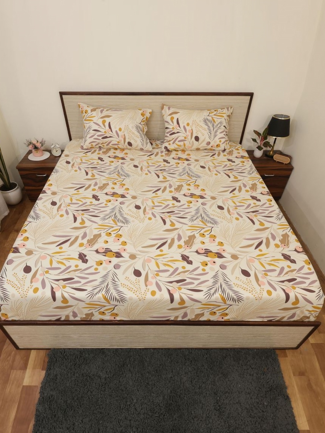 Bhumi Impex Cream And Grey Floral Printed 144 TC Single Bedsheet Set 1.7 m x 2.28 m
Bhumi Impex Cream And Grey Floral Printed 144 TC Single Bedsheet Set 1.7 m x 2.28 m