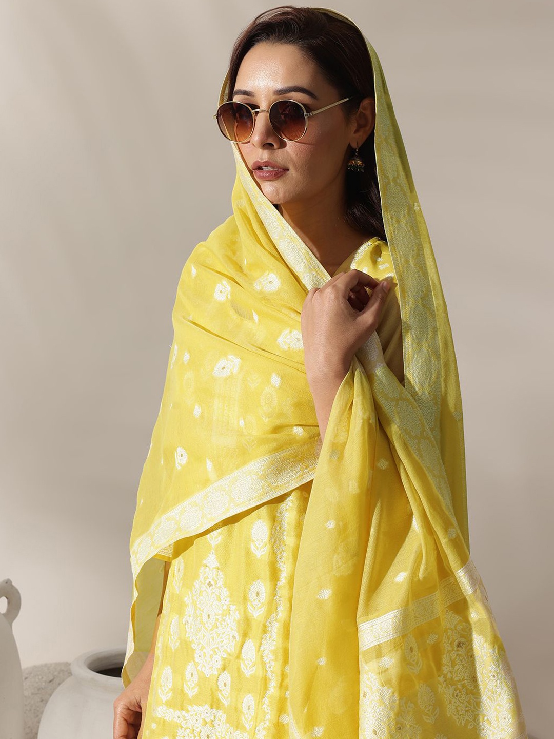 Libas Yellow Floral Woven Design Chanderi Silk Straight Kurta With Trousers & Dupatta
Libas Yellow Floral Woven Design Chanderi Silk Straight Kurta With Trousers & Dupatta