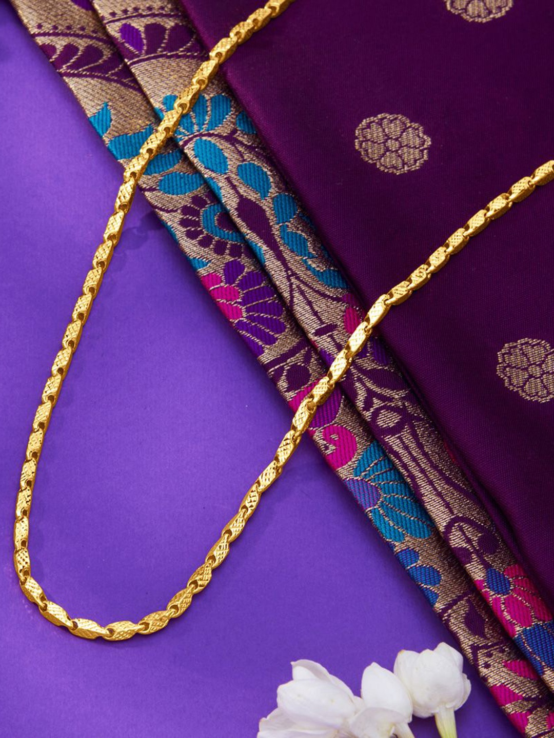 P N GADGIL JEWELLERS Unisex 22 Kt Classic Glowline Yellow Gold Chain 14.45 g
P N GADGIL JEWELLERS Unisex 22 Kt Classic Glowline Yellow Gold Chain 14.45 g