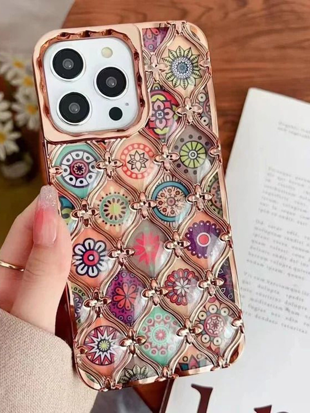 Luxury Kase LK125 Electroplated Shell Star Flower Pattern Case iPhone 14 Pro Back Case, Gold
Luxury Kase LK125 Electroplated Shell Star Flower Pattern Case iPhone 14 Pro Back Case, Gold