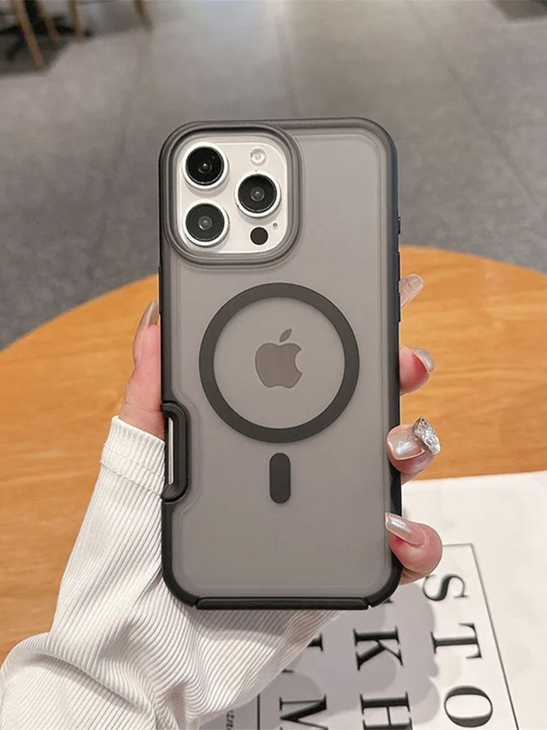 Luxury Kase LK173 Matte Translucent Armor Shockproof Mag-Safe iPhone 16 Pro Back Case, Black
Luxury Kase LK173 Matte Translucent Armor Shockproof Mag-Safe iPhone 16 Pro Back Case, Black