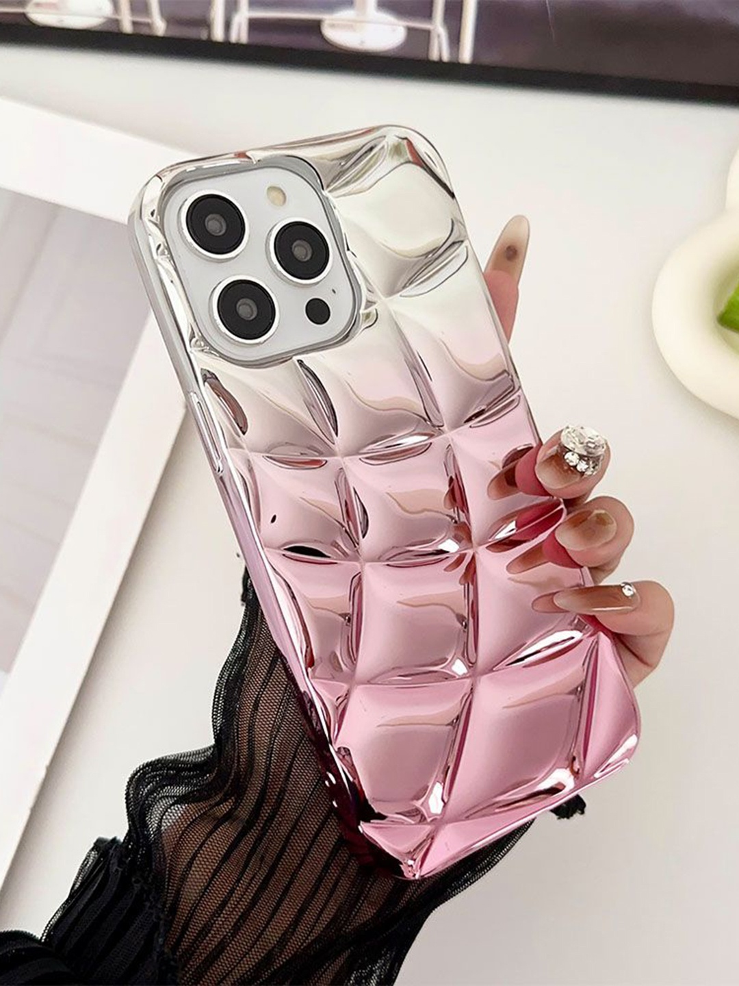 Luxury Kase LK146 Electroplated Cushion Gradient iPhone 13 Pro Max Back Case, Rose gold
Luxury Kase LK146 Electroplated Cushion Gradient iPhone 13 Pro Max Back Case, Rose gold
