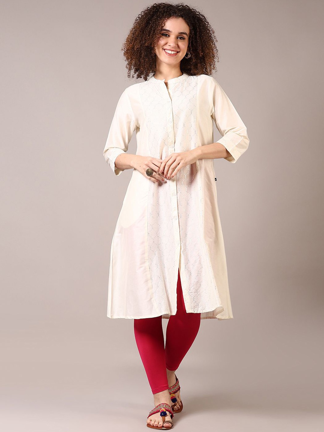 V-Mart Geometric Embroidered Cotton Chikankari Mandarin Collar A-line Kurta, Off white
V-Mart Geometric Embroidered Cotton Chikankari Mandarin Collar A-line Kurta, Off white