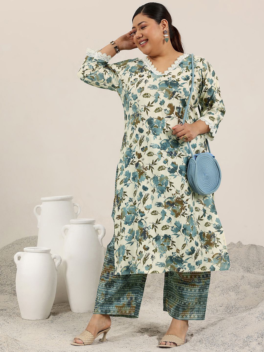 EXTRA LOVE BY LIBAS Plus Size Floral Printed Thread Work Straight Kurta With Trouser, Off white
EXTRA LOVE BY LIBAS Plus Size Floral Printed Thread Work Straight Kurta With Trouser, Off white