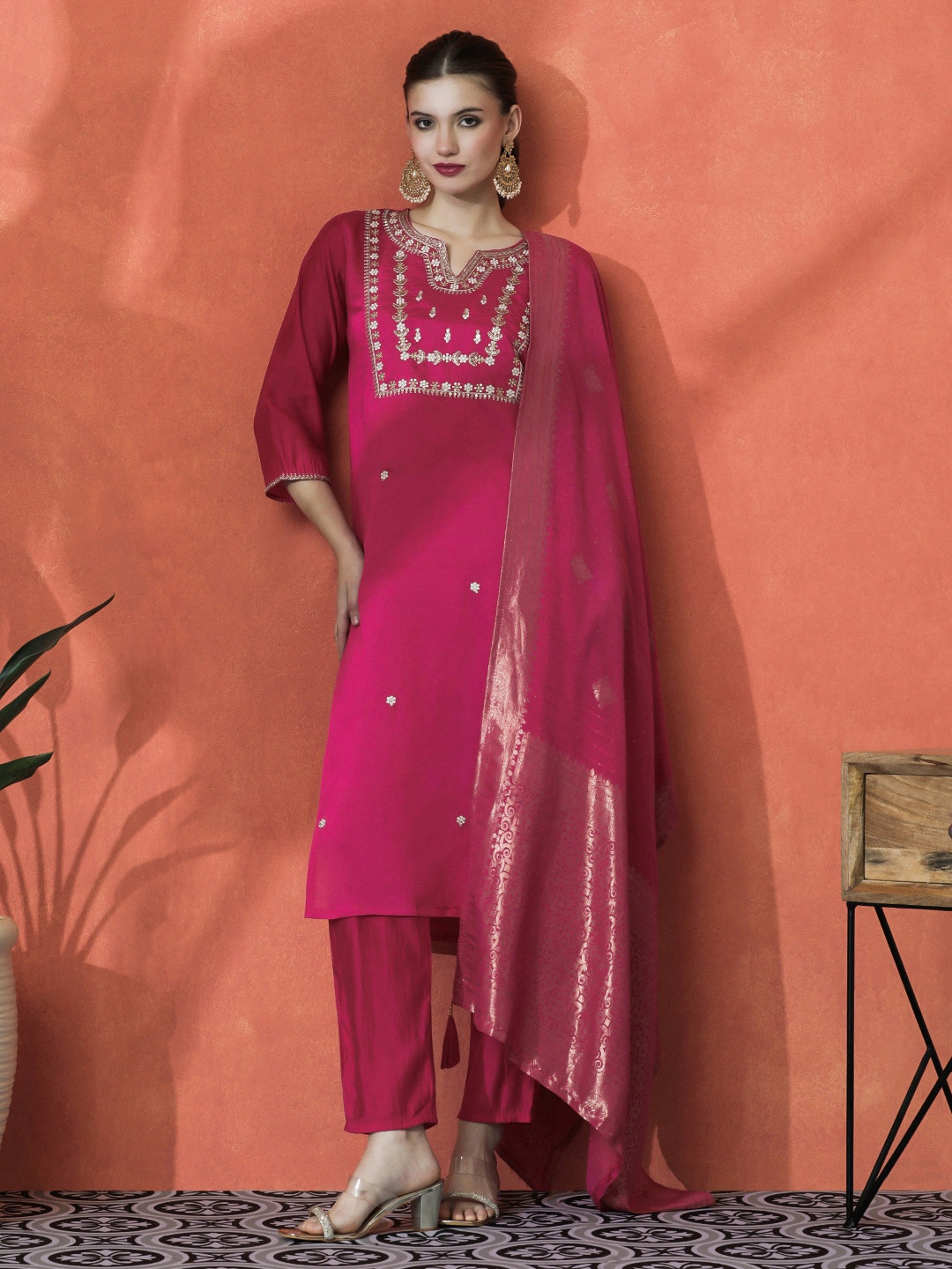 Sangria Pink Floral Embroidered Zari Work Notch Neck Kurta With Trouser And Dupatta
Sangria Pink Floral Embroidered Zari Work Notch Neck Kurta With Trouser And Dupatta