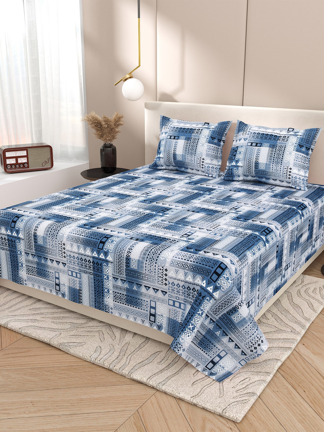 DREAM WEAVERZ Blue Ethnic Motifs Printed 220 TC Cotton King Bedsheet Set 2.75 m x 2.55 m, White
DREAM WEAVERZ Blue Ethnic Motifs Printed 220 TC Cotton King Bedsheet Set 2.75 m x 2.55 m, White
