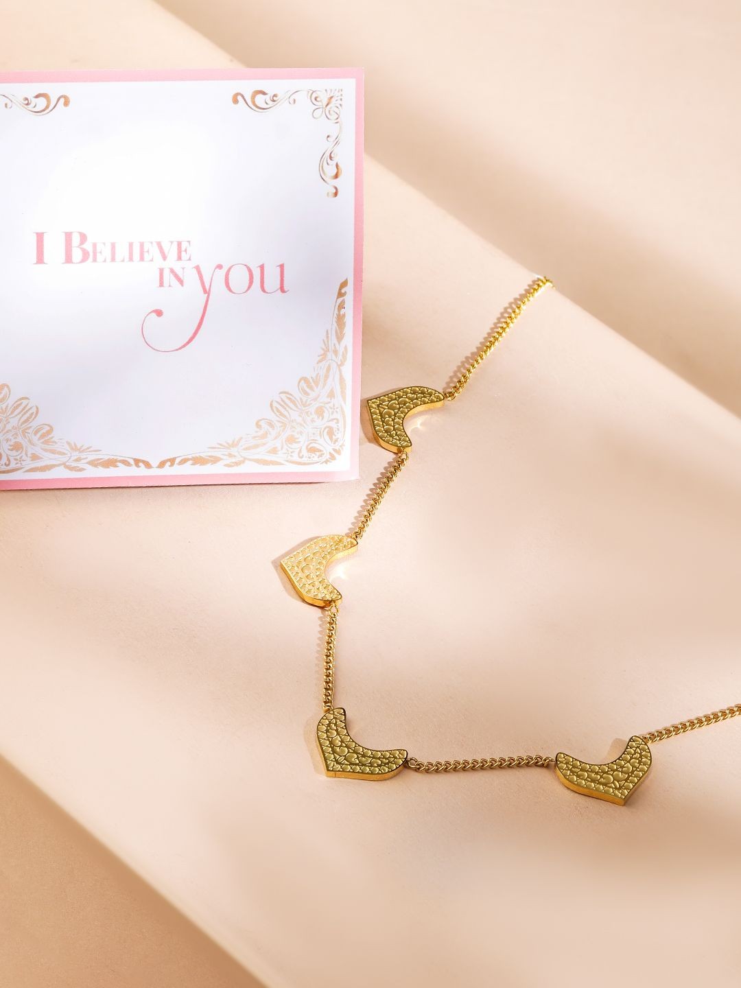 Rubans Valentine's 18K Gold Plated Stainless Steel Tarnish-Free CZ Studded Link Necklace
Rubans Valentine's 18K Gold Plated Stainless Steel Tarnish-Free CZ Studded Link Necklace