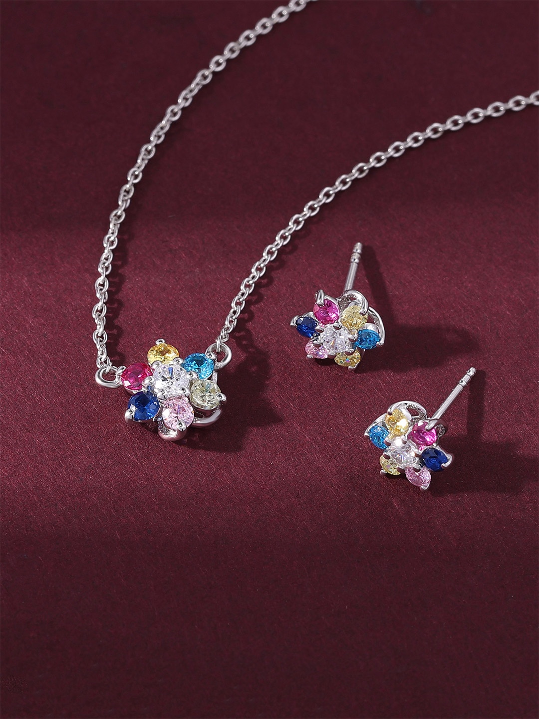 Ornate Jewels 925 Sterling Silver Rhodium Plated AD Stone Studded Jewellery Set
Ornate Jewels 925 Sterling Silver Rhodium Plated AD Stone Studded Jewellery Set