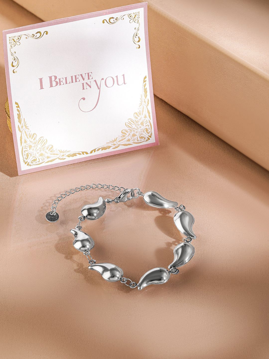 Rubans Valentine's Silver-Plated Stainless-Steel Tarnish Free Tear Drop Link Bracelet
Rubans Valentine's Silver-Plated Stainless-Steel Tarnish Free Tear Drop Link Bracelet