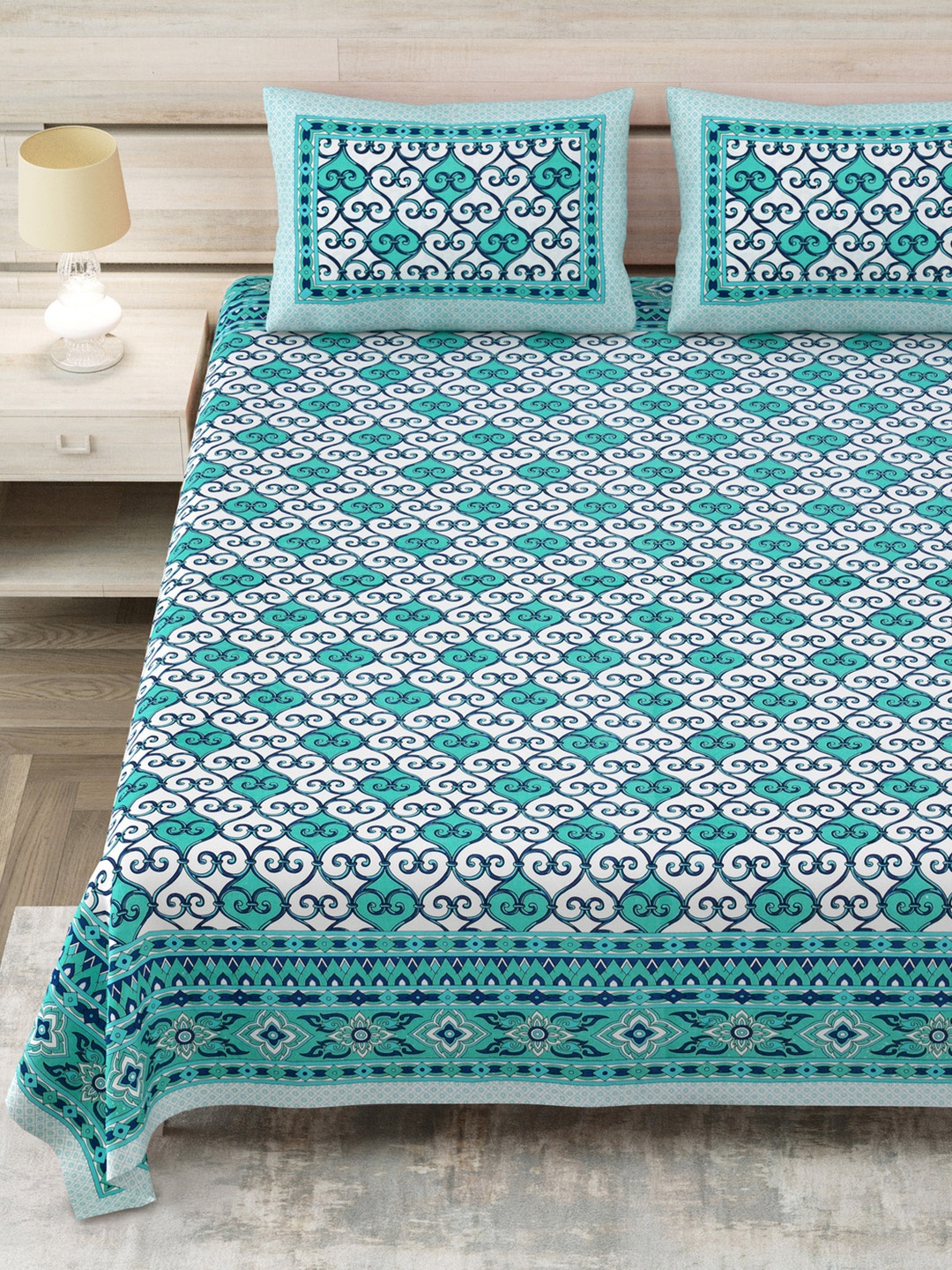 Aapno Rajasthan Blue & White Printed Cotton 144 TC King Bedsheet Set 2.74m x 2.74m, Turquoise blue
Aapno Rajasthan Blue & White Printed Cotton 144 TC King Bedsheet Set 2.74m x 2.74m, Turquoise blue
