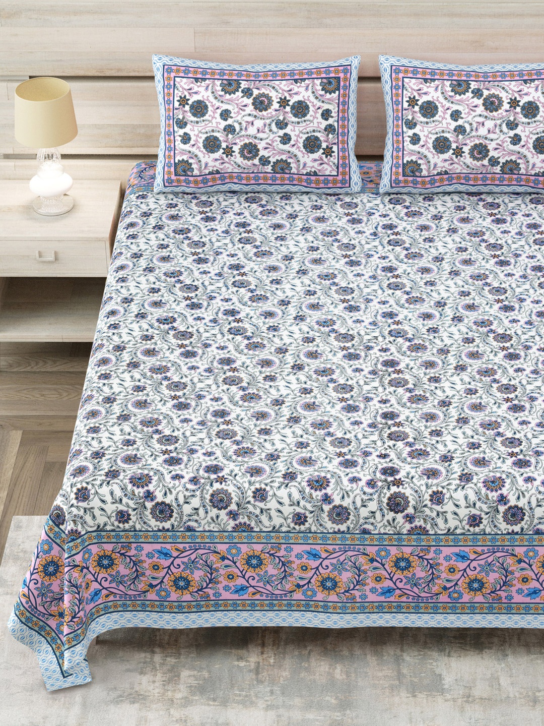 Aapno Rajasthan White & Blue Floral Printed Cotton 144 TC King Bedsheet Set 2.74m x 2.74m
Aapno Rajasthan White & Blue Floral Printed Cotton 144 TC King Bedsheet Set 2.74m x 2.74m