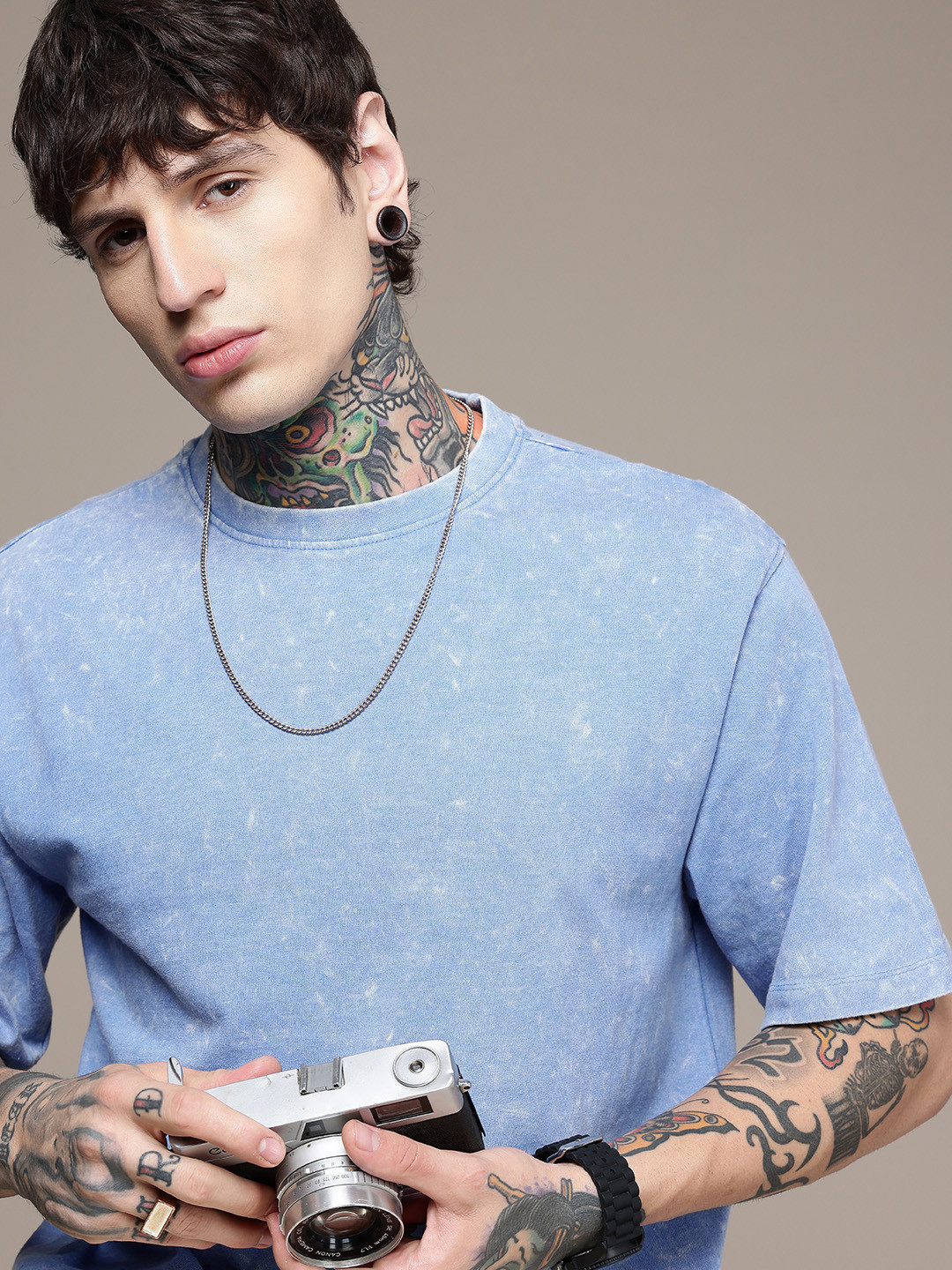 R.Code by The Roadster Life Co. Washed Effect Tie & Dye Printed Relaxed Fit T-shirt, Blue
R.Code by The Roadster Life Co. Washed Effect Tie & Dye Printed Relaxed Fit T-shirt, Blue