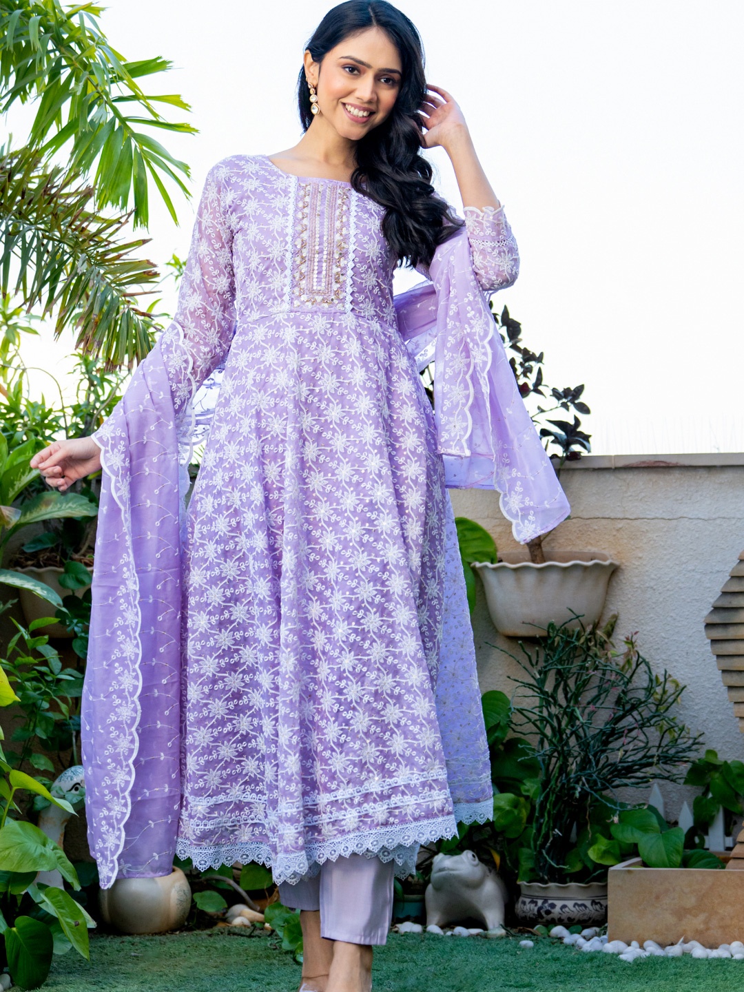 HOUSE OF JAMOTI Women Floral Embroidered Panelled Anarkali Kurta with Trousers & Dupatta, Lavender
HOUSE OF JAMOTI Women Floral Embroidered Panelled Anarkali Kurta with Trousers & Dupatta, Lavender