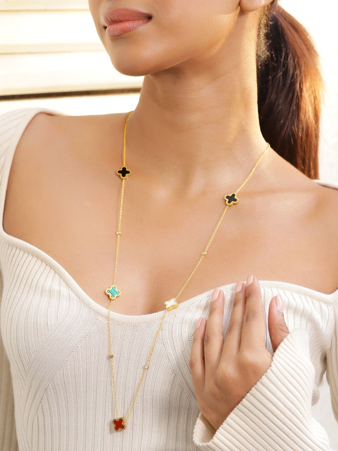 Rubans 18K Gold Plated Stainless Steel Tarnish Free Waterproof Multicolor Clover Necklace
Rubans 18K Gold Plated Stainless Steel Tarnish Free Waterproof Multicolor Clover Necklace
