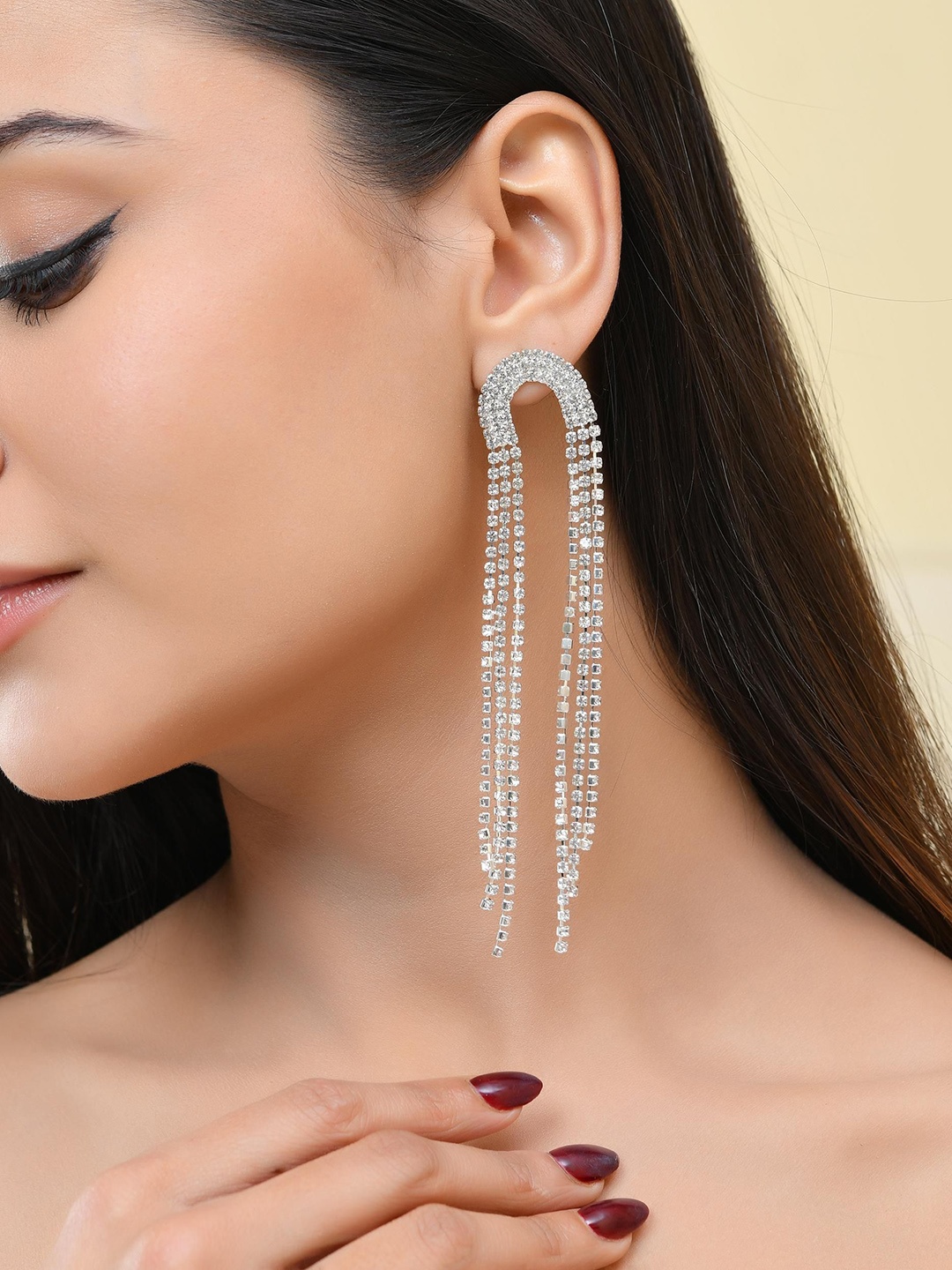 VOJ Stainless Steel Silver-Plated Crystals Stone Studded Contemporary Shaped Drop Earrings
VOJ Stainless Steel Silver-Plated Crystals Stone Studded Contemporary Shaped Drop Earrings