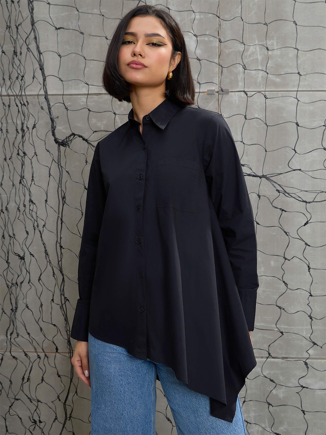 SASSAFRAS Women Relaxed Oversized Fit Spread Collar Solid Cotton Casual Shirt, Black
SASSAFRAS Women Relaxed Oversized Fit Spread Collar Solid Cotton Casual Shirt, Black