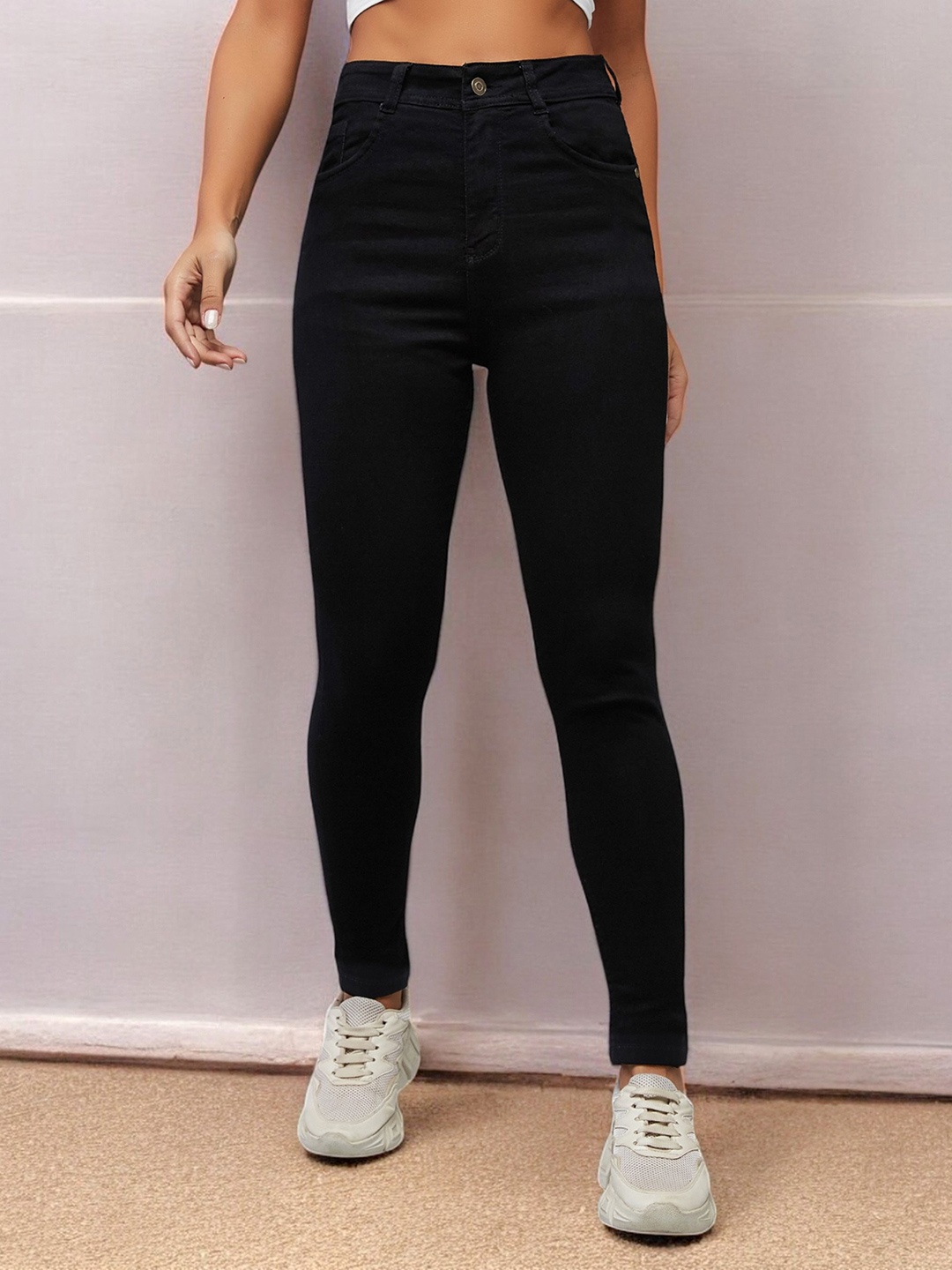 DOLCE CRUDO Women Slim Fit High-Rise Castle Denim Slash Knee Stretchable Jeans, Black
DOLCE CRUDO Women Slim Fit High-Rise Castle Denim Slash Knee Stretchable Jeans, Black