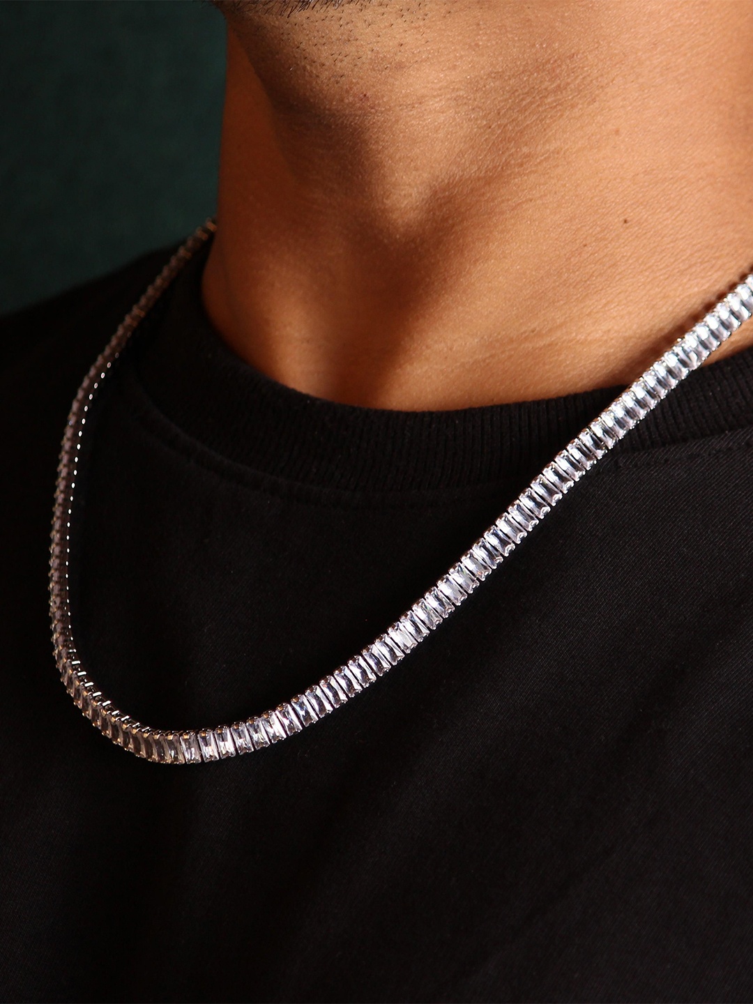 LOCAL PITARA Men Stainless Steel Rhodium-Plated CZ Studded Statement Baguette Tennis Chain, Silver
LOCAL PITARA Men Stainless Steel Rhodium-Plated CZ Studded Statement Baguette Tennis Chain, Silver
