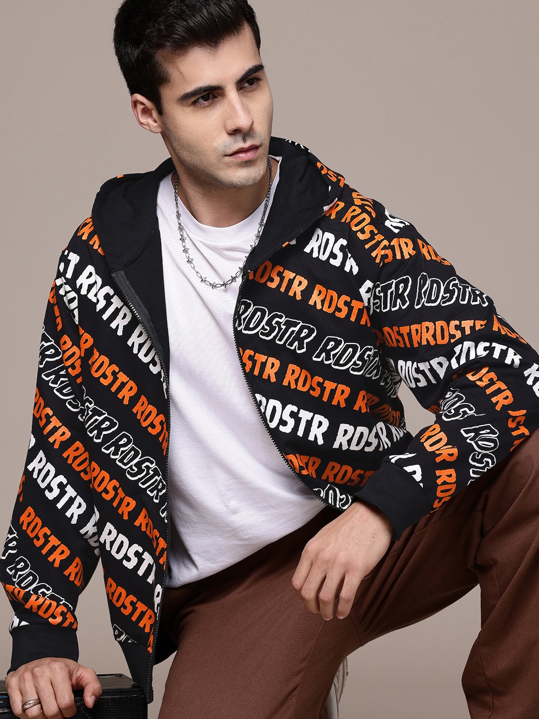 The Roadster Lifestyle Co. Brand Logo Typography Printed Hooded Pure Cotton Sweatshirt, Black
The Roadster Lifestyle Co. Brand Logo Typography Printed Hooded Pure Cotton Sweatshirt, Black