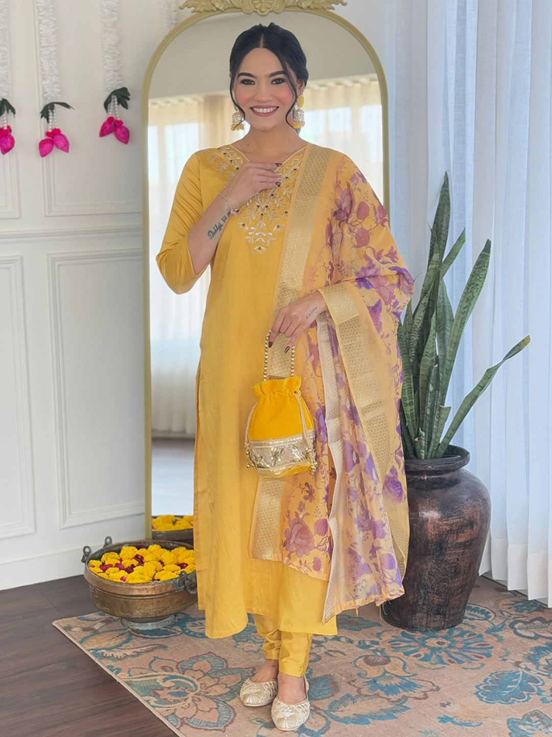 KALINI Women Floral Embroidered Regular Thread Work Chanderi Silk Kurta with Trousers & With Dupatta, Mustard
KALINI Women Floral Embroidered Regular Thread Work Chanderi Silk Kurta with Trousers & With Dupatta, Mustard