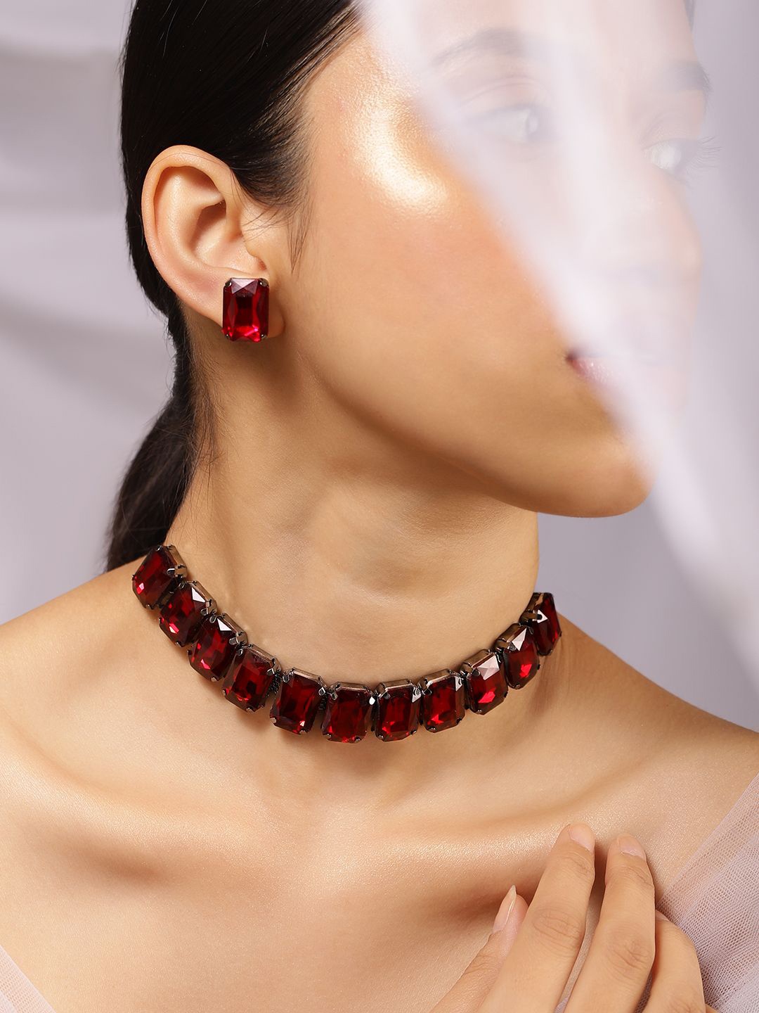 Rubans Rhodium Plated Maroon Crystal Cubic Zirconia Studded Statement Choker Jewelry Set
Rubans Rhodium Plated Maroon Crystal Cubic Zirconia Studded Statement Choker Jewelry Set