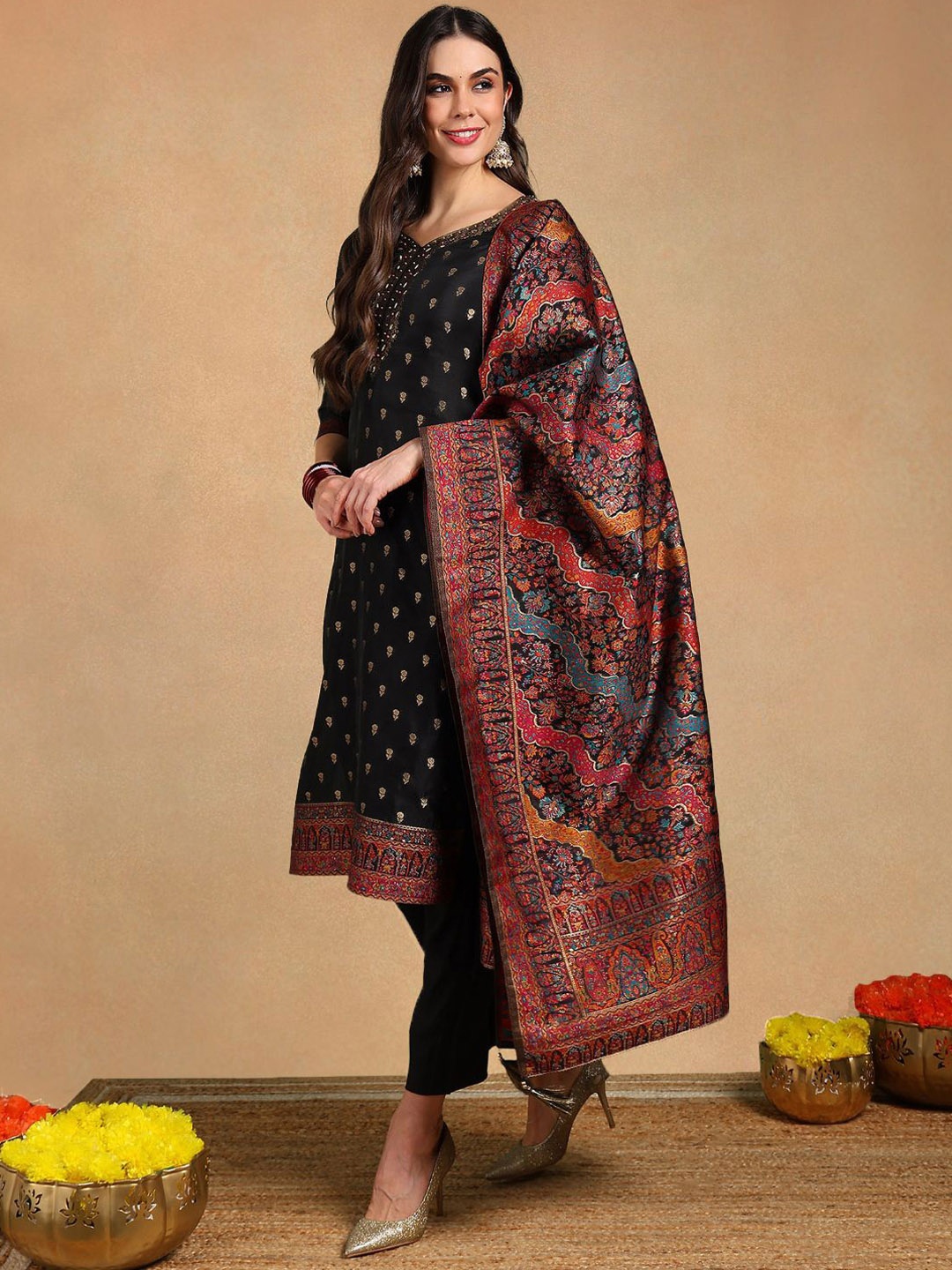 House of Pataudi Women Chanderi Woven Design Straight Kurta With Trousers & Dupatta, Black
House of Pataudi Women Chanderi Woven Design Straight Kurta With Trousers & Dupatta, Black