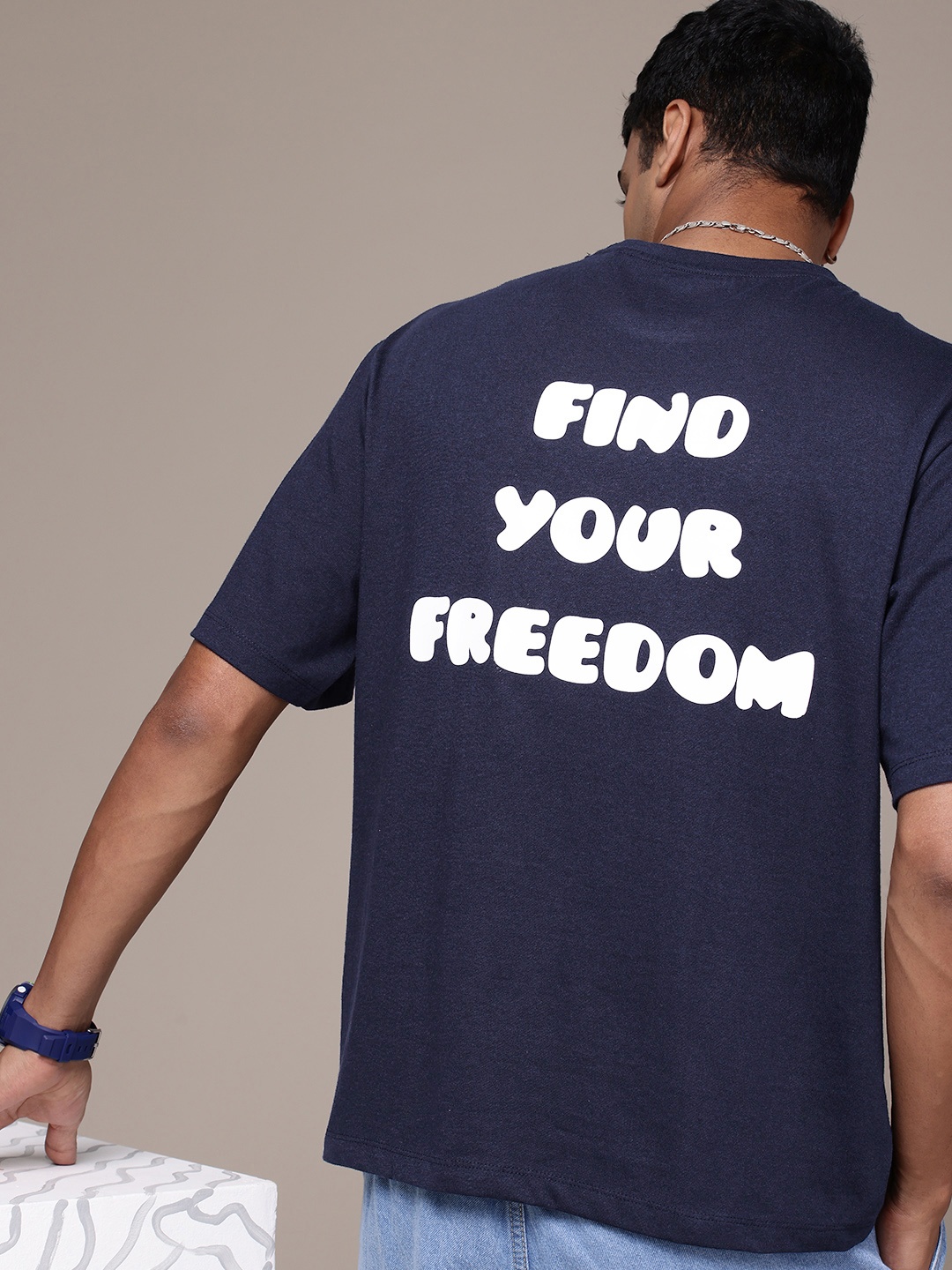 R.Code by The Roadster Life Co. Men Typography Printed Relaxed Fit T-shirt, Navy blue
R.Code by The Roadster Life Co. Men Typography Printed Relaxed Fit T-shirt, Navy blue