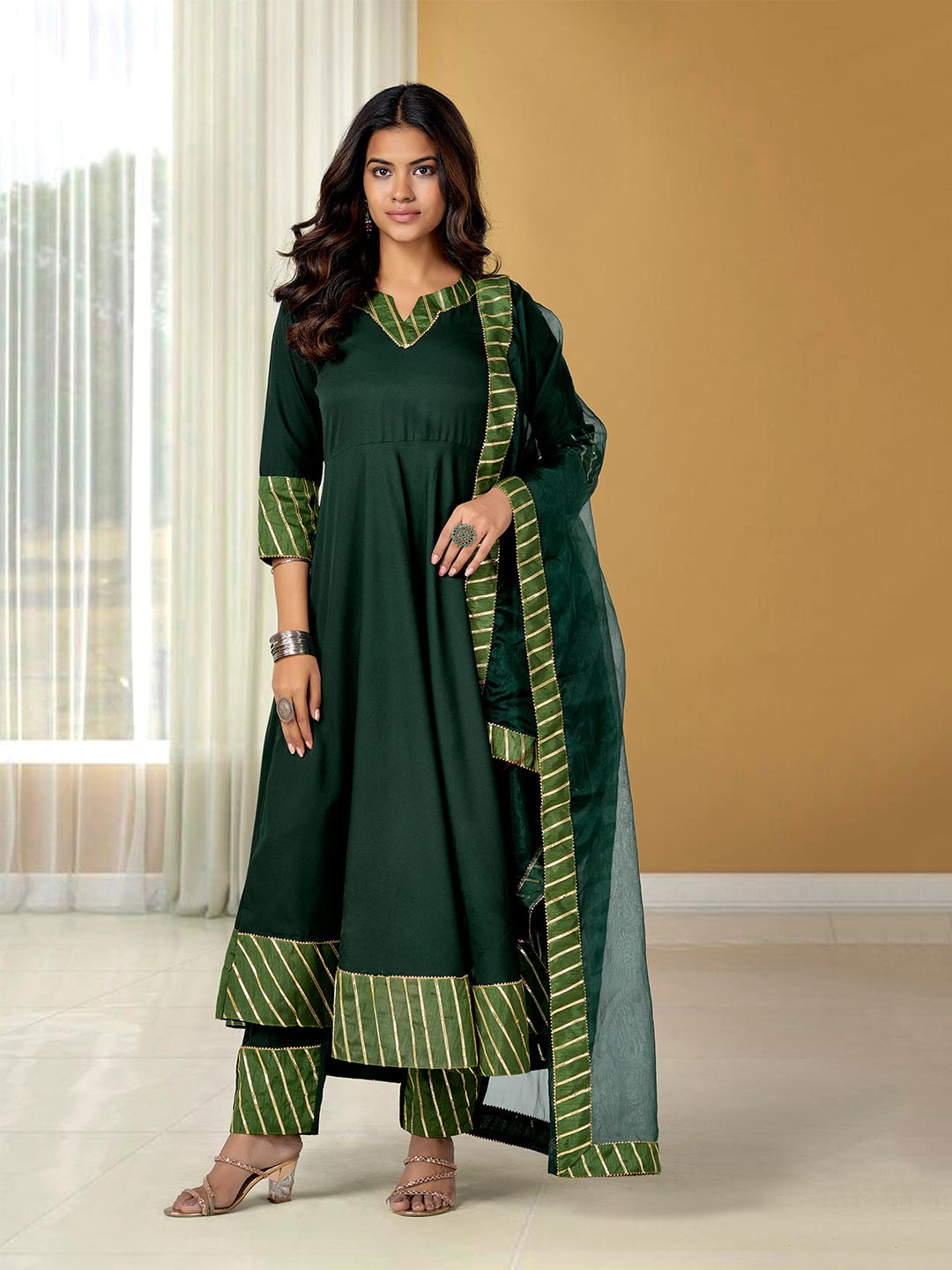 Anouk Rustic Women Ethnic Motifs Pleated Gotta Patti Kurta with Trousers & With Dupatta, Green
Anouk Rustic Women Ethnic Motifs Pleated Gotta Patti Kurta with Trousers & With Dupatta, Green