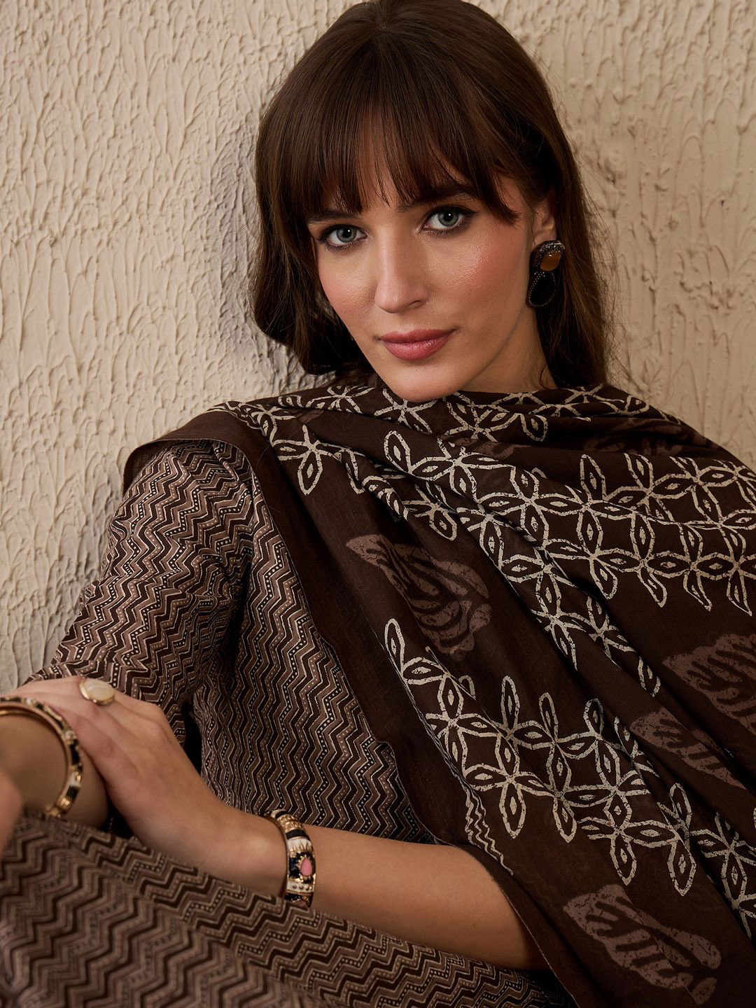 Indo Era Women Printed Regular Pure Cotton Kurta with Trousers & With Dupatta, Brown
Indo Era Women Printed Regular Pure Cotton Kurta with Trousers & With Dupatta, Brown