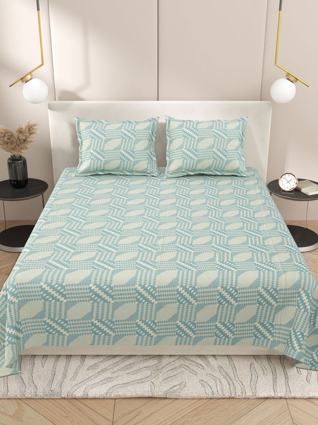 Myntra Elegant Homes Blue & Cream-Coloured Geometric 220 TC King Bedsheet with 2 Pillow Covers
Myntra Elegant Homes Blue & Cream-Coloured Geometric 220 TC King Bedsheet with 2 Pillow Covers