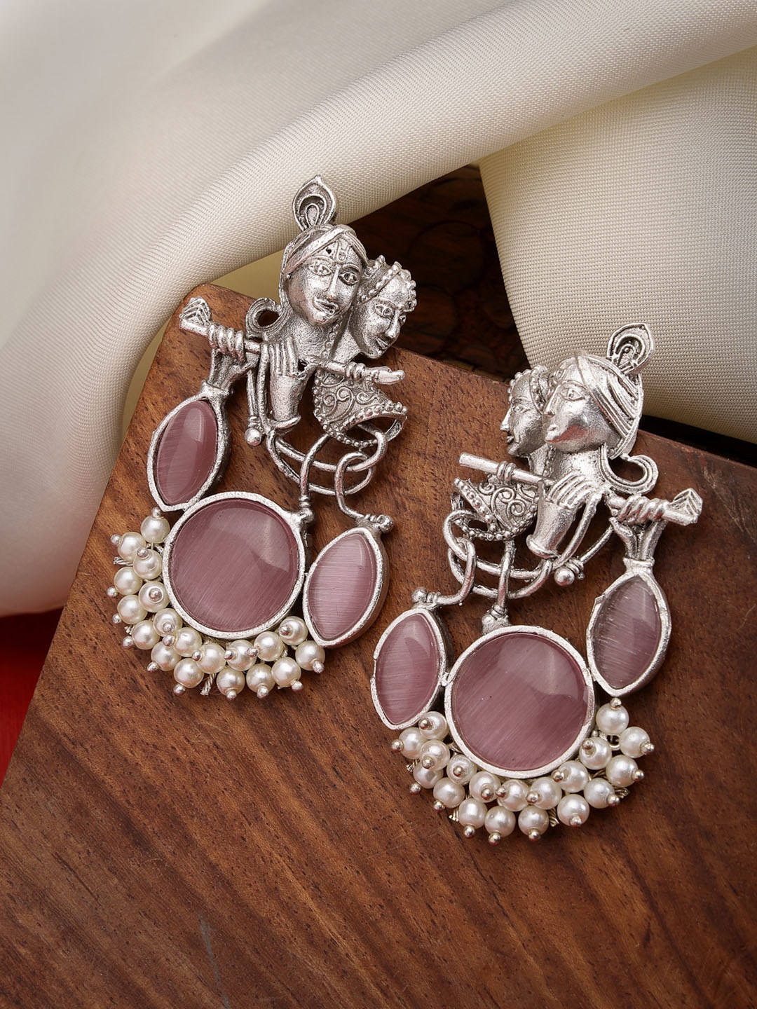 Anouk Women Silver-Plated Artificial Stones & Beaded Radha Krishna Drop Earrings
Anouk Women Silver-Plated Artificial Stones & Beaded Radha Krishna Drop Earrings