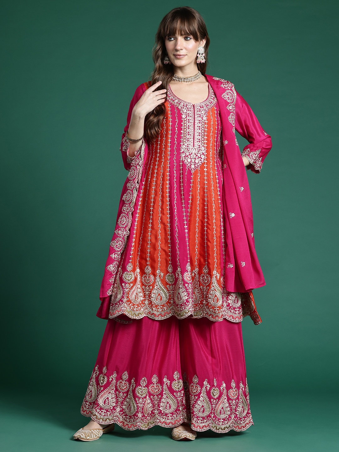 Indo Era Ethnic Motifs Embroidered Regular Sequinned Kurta with Palazzos & Dupatta, Pink
Indo Era Ethnic Motifs Embroidered Regular Sequinned Kurta with Palazzos & Dupatta, Pink