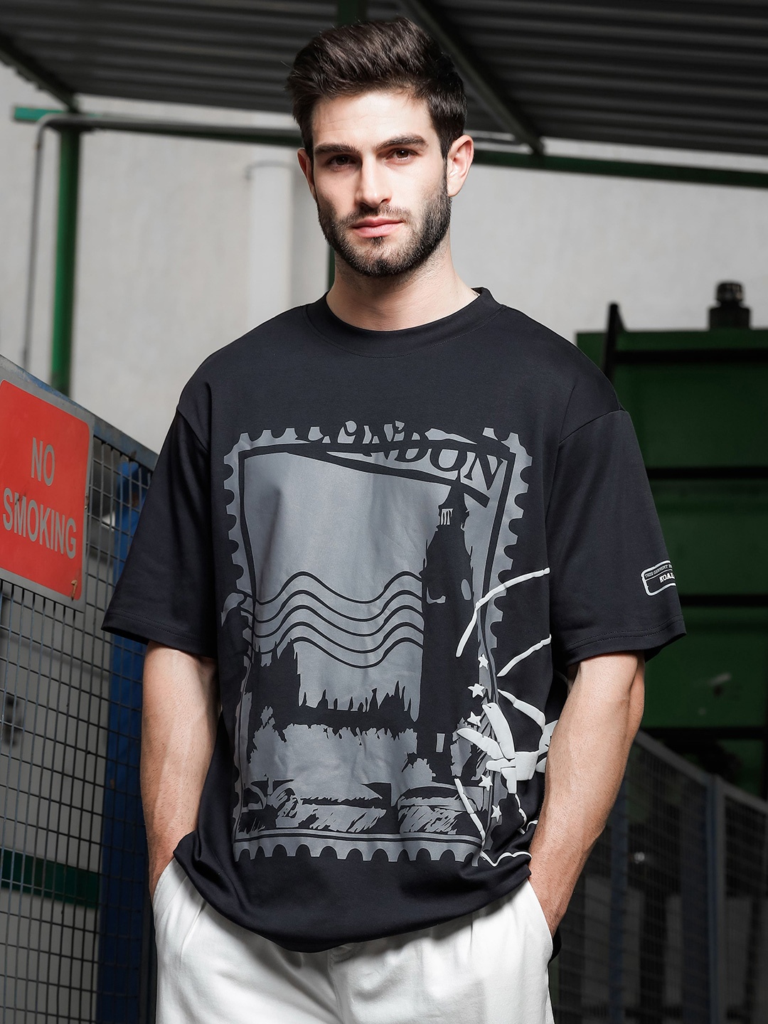House of Koala Unisex Oversized Printed Drop-Shoulder Sleeve Pure Cotton T-shirt, Black
House of Koala Unisex Oversized Printed Drop-Shoulder Sleeve Pure Cotton T-shirt, Black