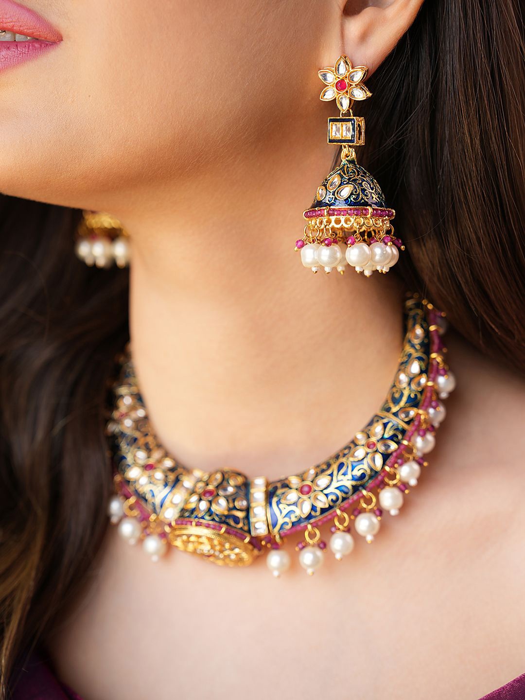 Binnis Wardrobe Gold Plated Kundan Studded & Artificial Beaded Necklace With Earrings
Binnis Wardrobe Gold Plated Kundan Studded & Artificial Beaded Necklace With Earrings