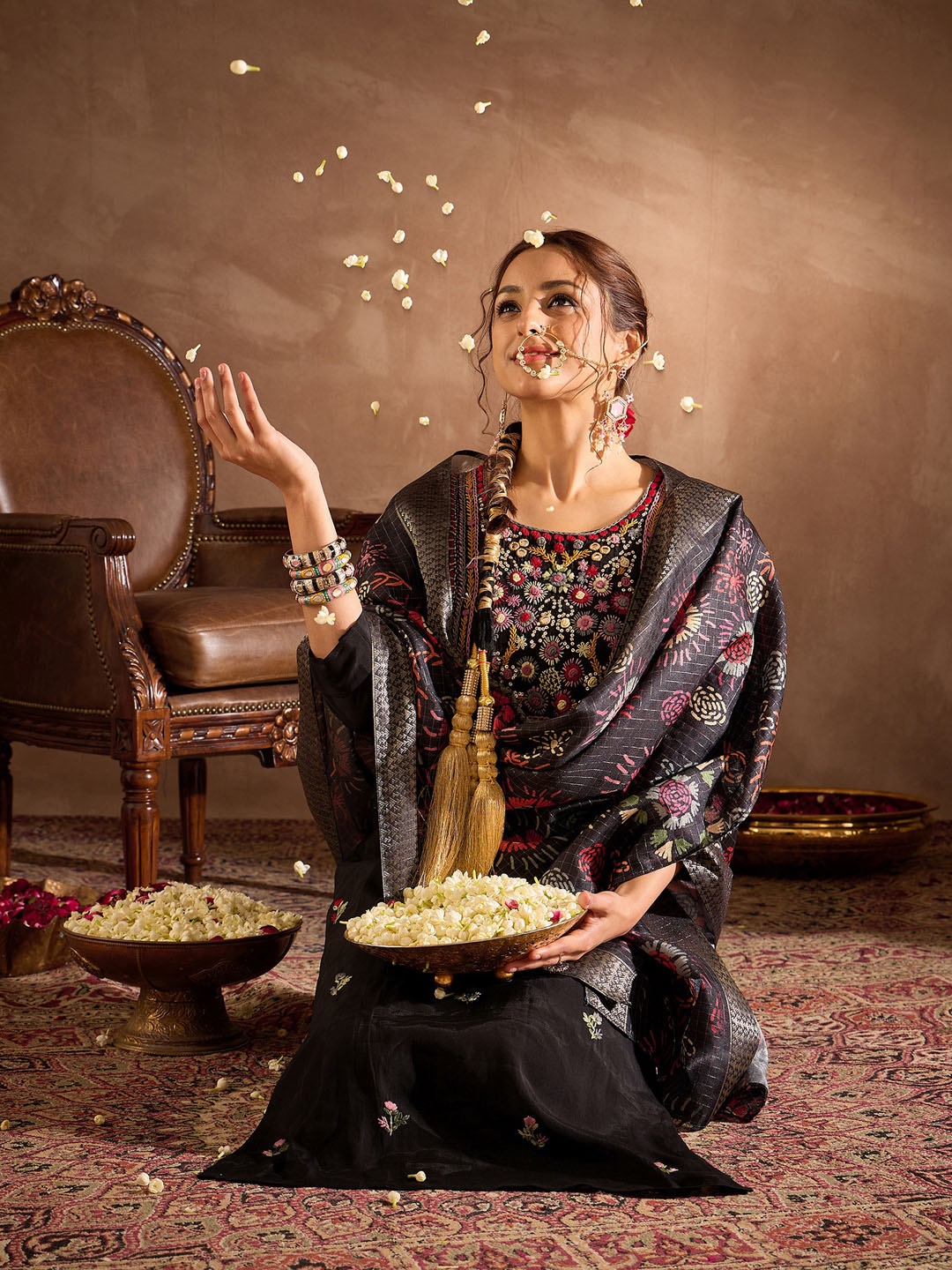 Indo Era Floral Embroidered Thread Work Straight Kurta With Trousers And Dupatta, Black
Indo Era Floral Embroidered Thread Work Straight Kurta With Trousers And Dupatta, Black