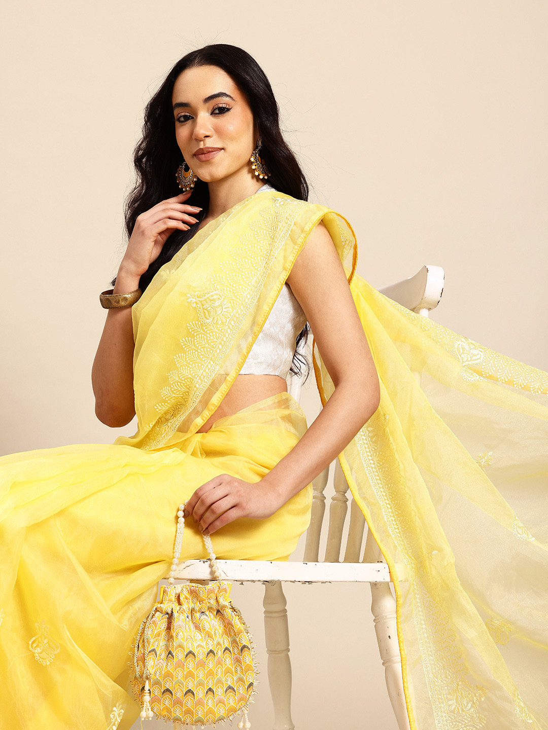 Mitera Floral Embroidered Silk Blend Saree, Yellow
Mitera Floral Embroidered Silk Blend Saree, Yellow
