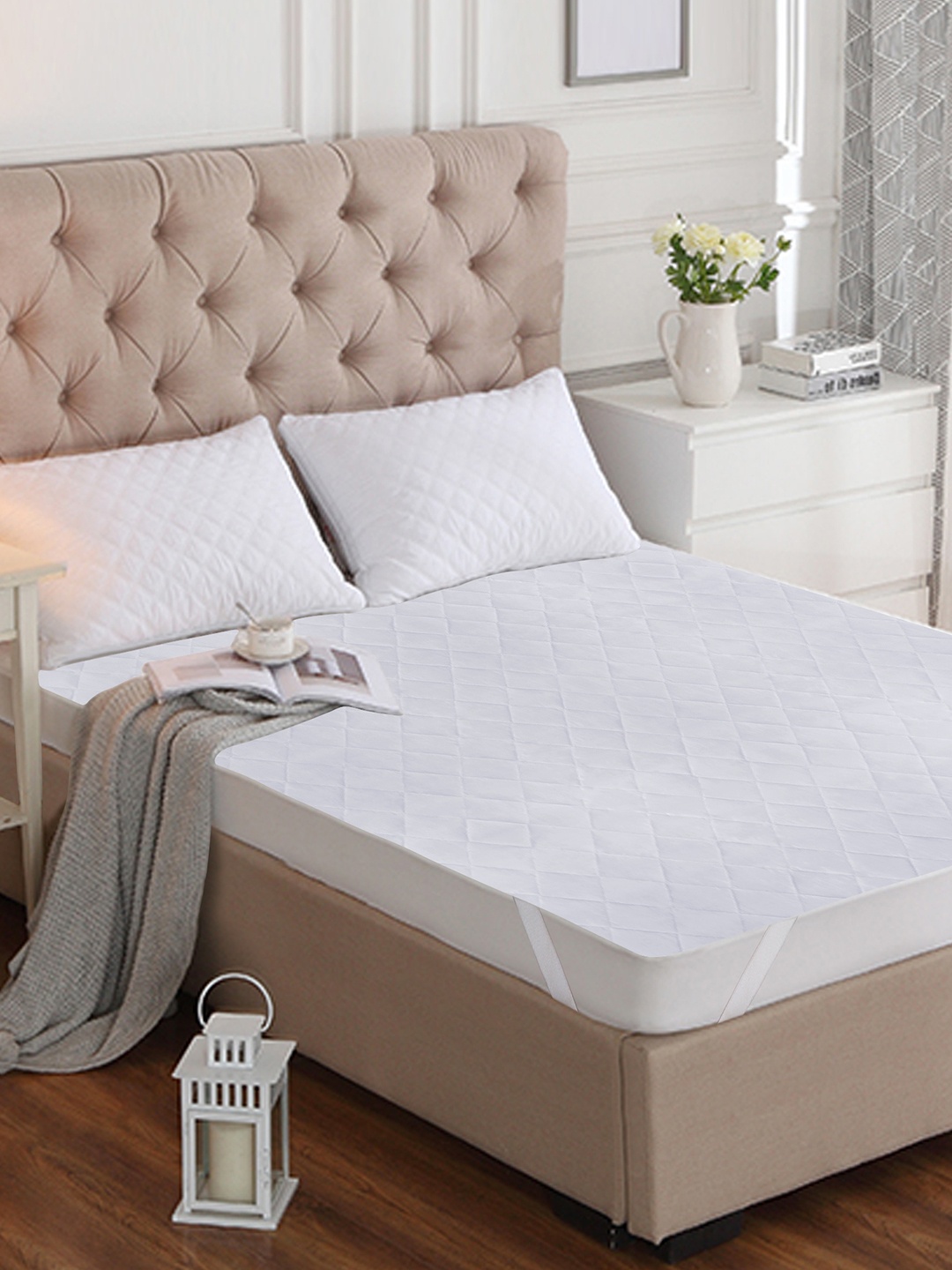 Story@home White 100% Cotton Water Resistant Microfiber Allergy Free Mattress Protector
Story@home White 100% Cotton Water Resistant Microfiber Allergy Free Mattress Protector