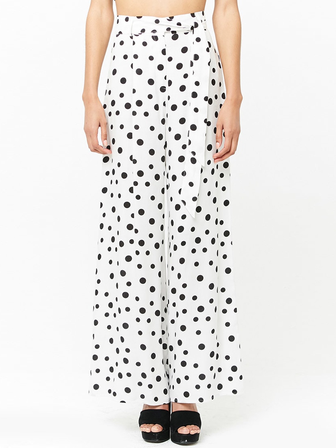 FOREVER 21 Women Black & White Regular Fit Printed Parallel Trousers