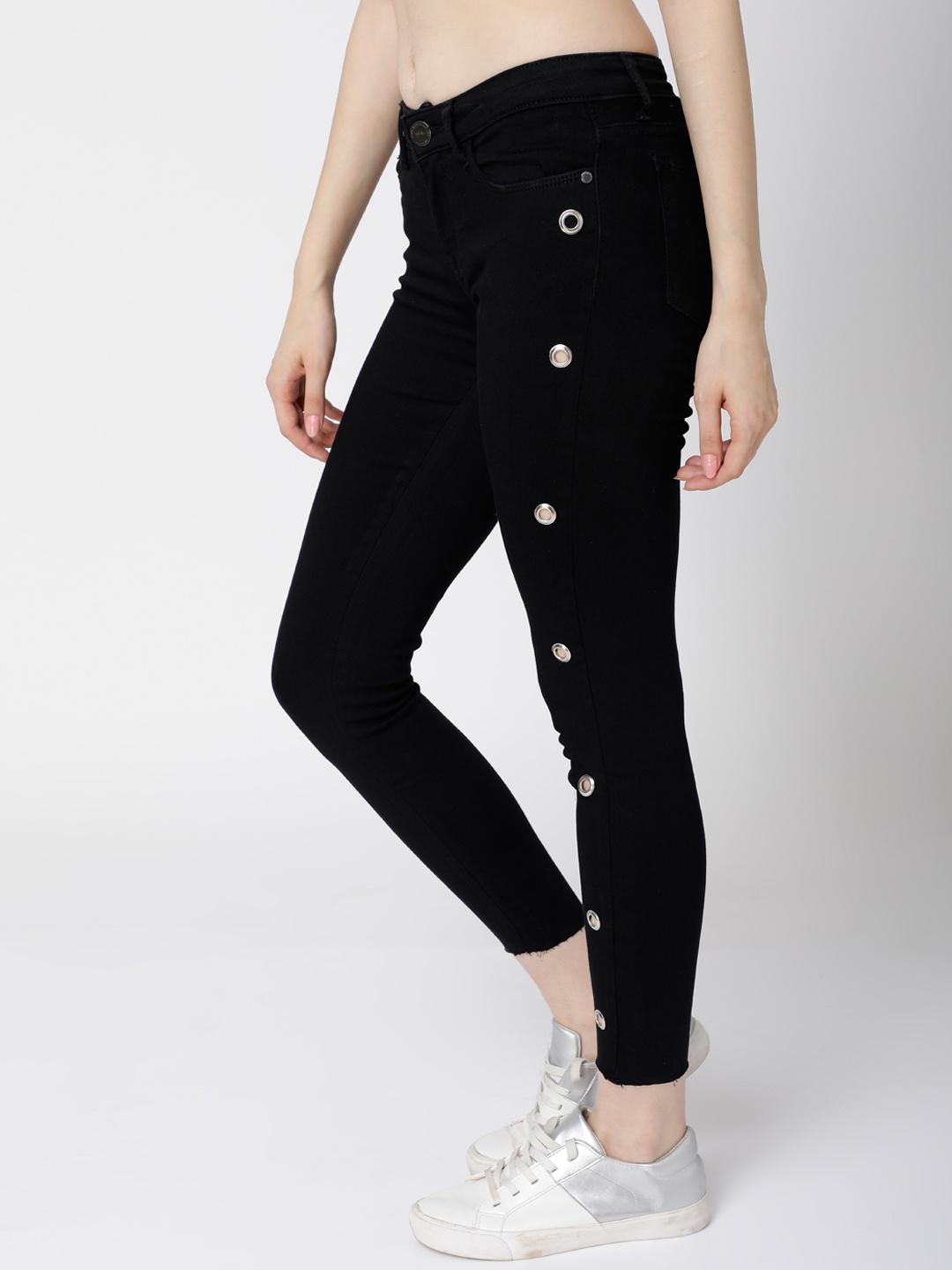 Tokyo Talkies Women Black Super Skinny Fit Mid-Rise Clean Look Stretchable Jeans
Tokyo Talkies Women Black Super Skinny Fit Mid-Rise Clean Look Stretchable Jeans