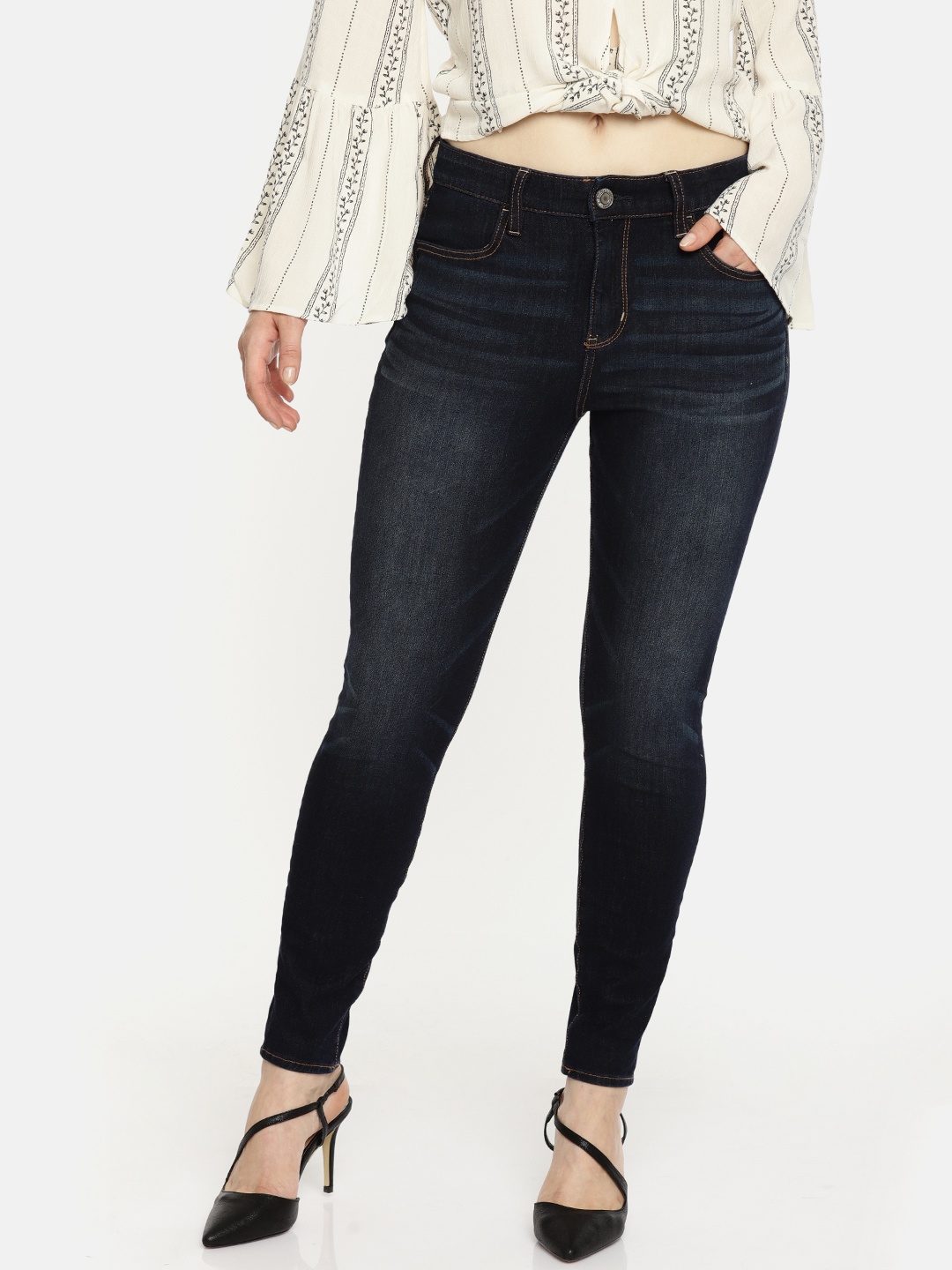 AMERICAN EAGLE OUTFITTERS Women Blue Regular Fit Mid-Rise Clean Look Stretchable Jeans
AMERICAN EAGLE OUTFITTERS Women Blue Regular Fit Mid-Rise Clean Look Stretchable Jeans