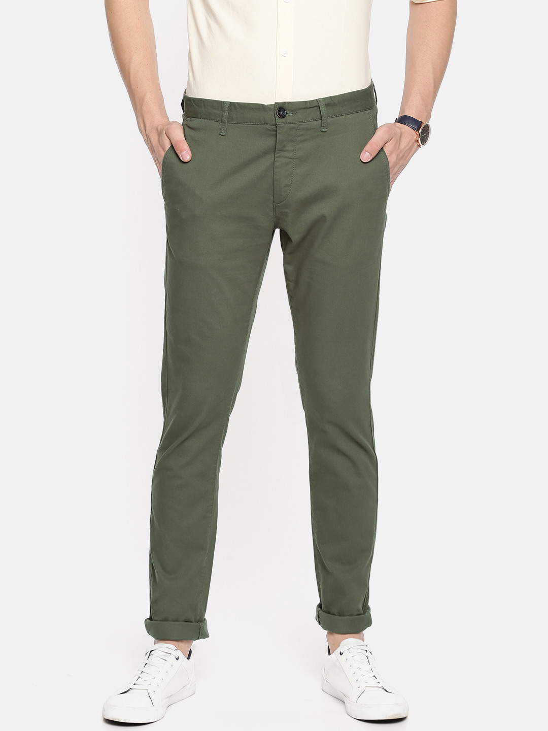 U.S. Polo Assn. Men Olive Green Slim Fit Solid Chinos 
U.S. Polo Assn. Men Olive Green Slim Fit Solid Chinos