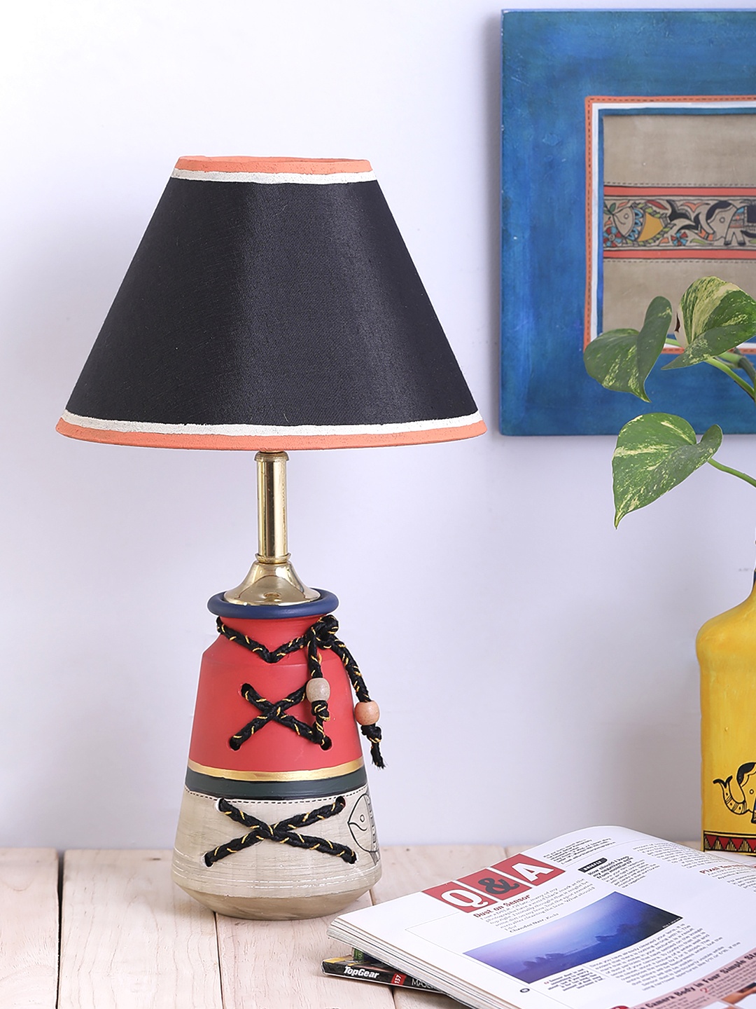 VarEesha Black & Orange Handpainted Terracotta Bedside Standard Table Lamp with Shade
VarEesha Black & Orange Handpainted Terracotta Bedside Standard Table Lamp with Shade