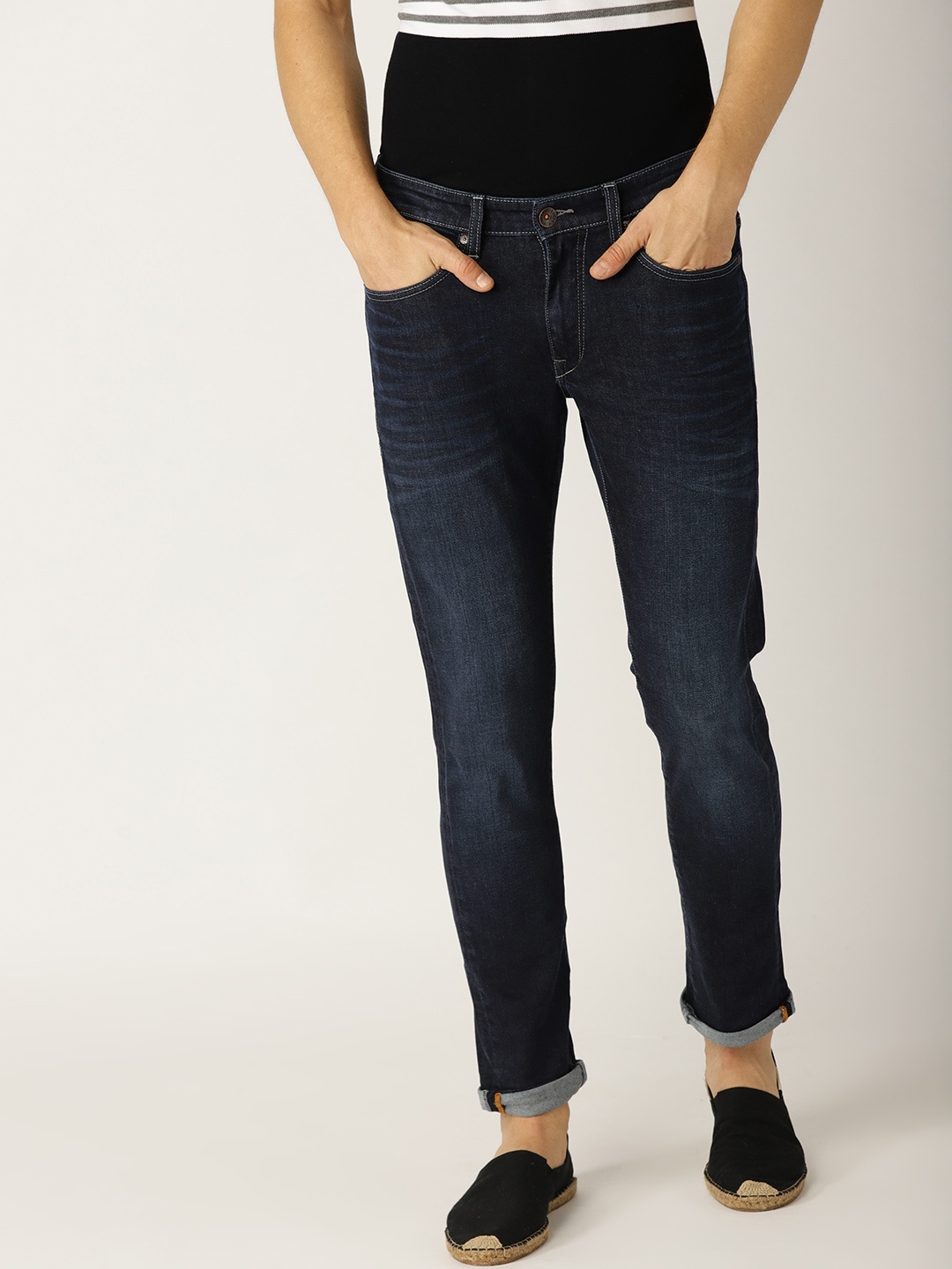 United Colors of Benetton Men Navy Skinny Fit Mid-Rise Clean Look Stretchable Jeans, Navy blue
United Colors of Benetton Men Navy Skinny Fit Mid-Rise Clean Look Stretchable Jeans, Navy blue