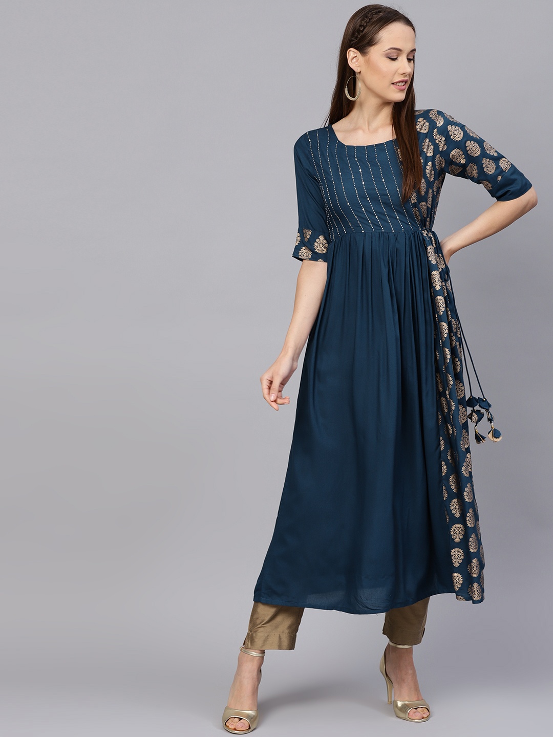Varanga Women Teal Blue & Golden Printed A-Line Kurta