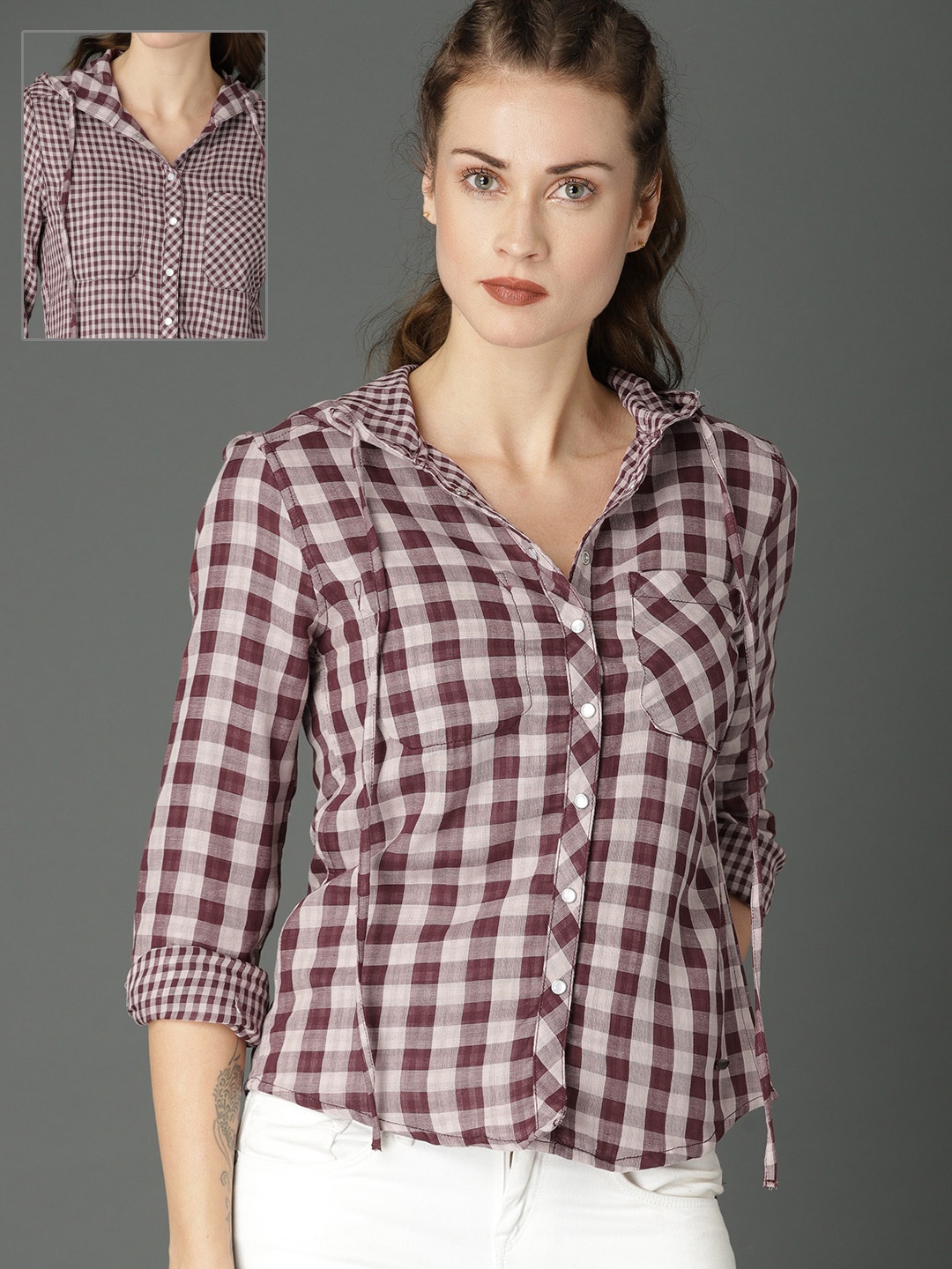 Roadster Fast and Furious Women Pink & Beige Regular Fit Checked Reversible Casual Shirt
Roadster Fast and Furious Women Pink & Beige Regular Fit Checked Reversible Casual Shirt