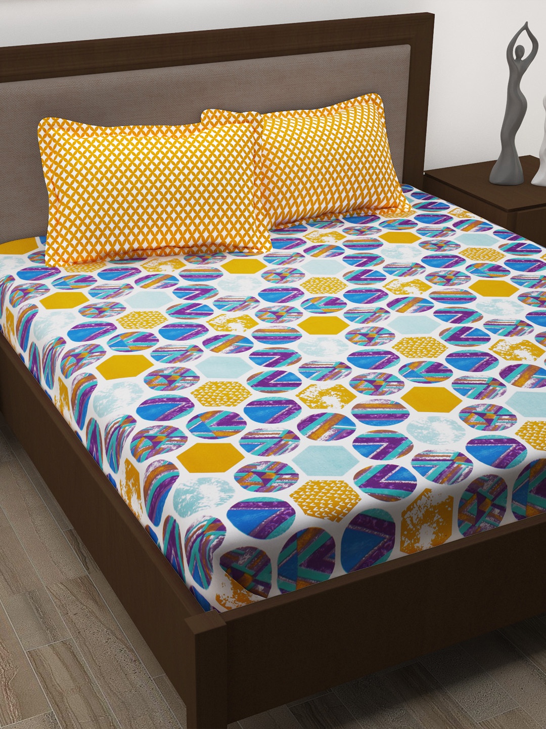 Story@home Yellow White Geometric Flat 186TC Cotton 1 Double Bedsheet with 2 Pillow Covers
Story@home Yellow White Geometric Flat 186TC Cotton 1 Double Bedsheet with 2 Pillow Covers
