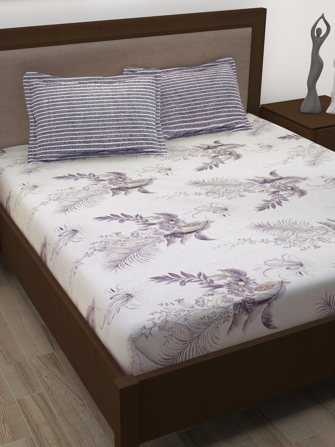 Story@home White & Lavender Floral Flat 186 TC 1 Double Bedsheet with 2 Pillow Covers
Story@home White & Lavender Floral Flat 186 TC 1 Double Bedsheet with 2 Pillow Covers